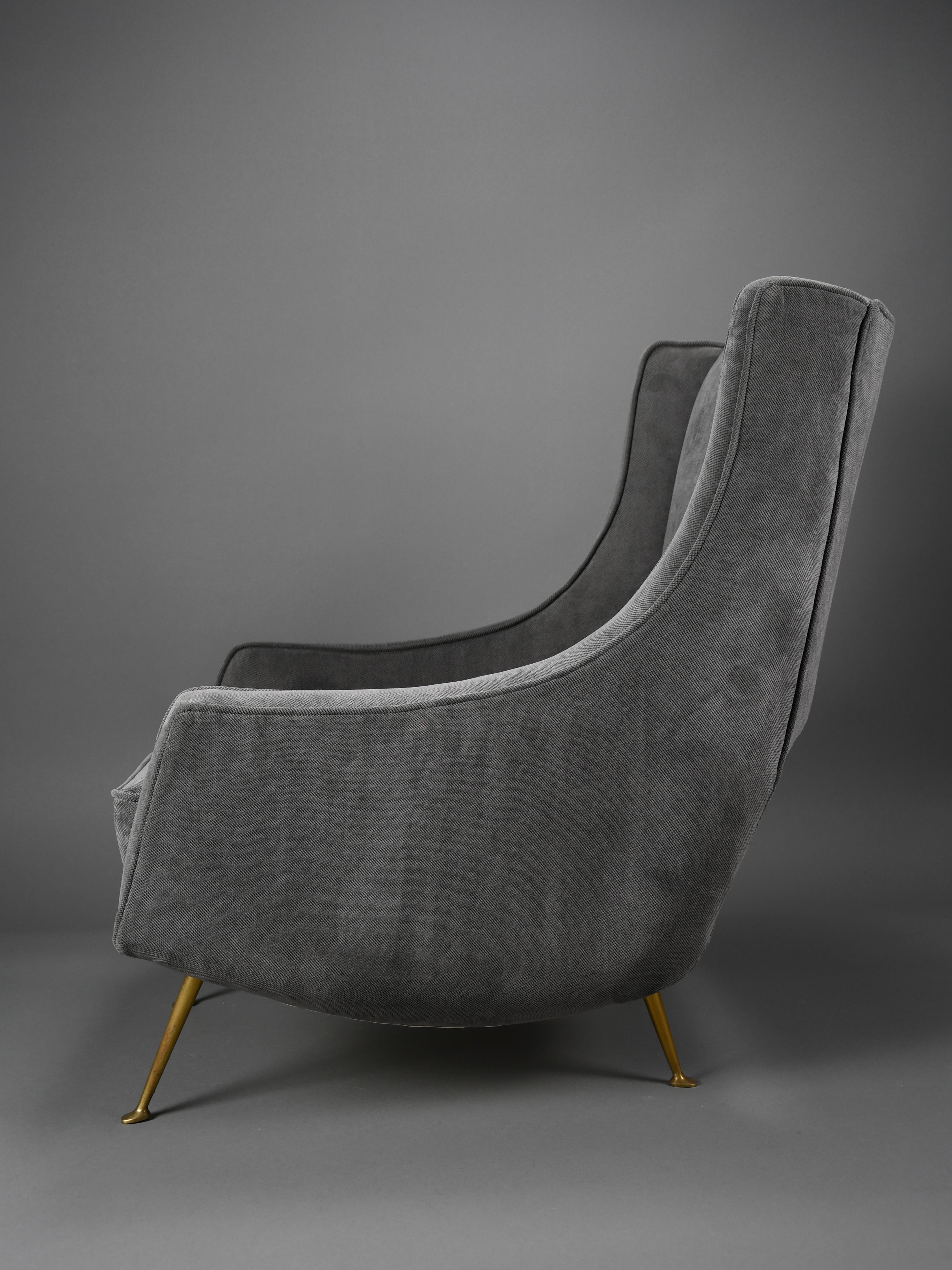 Grauer Samt-Sessel von ISA, Bergamo, Italien, 1950er Jahre im Angebot 3
