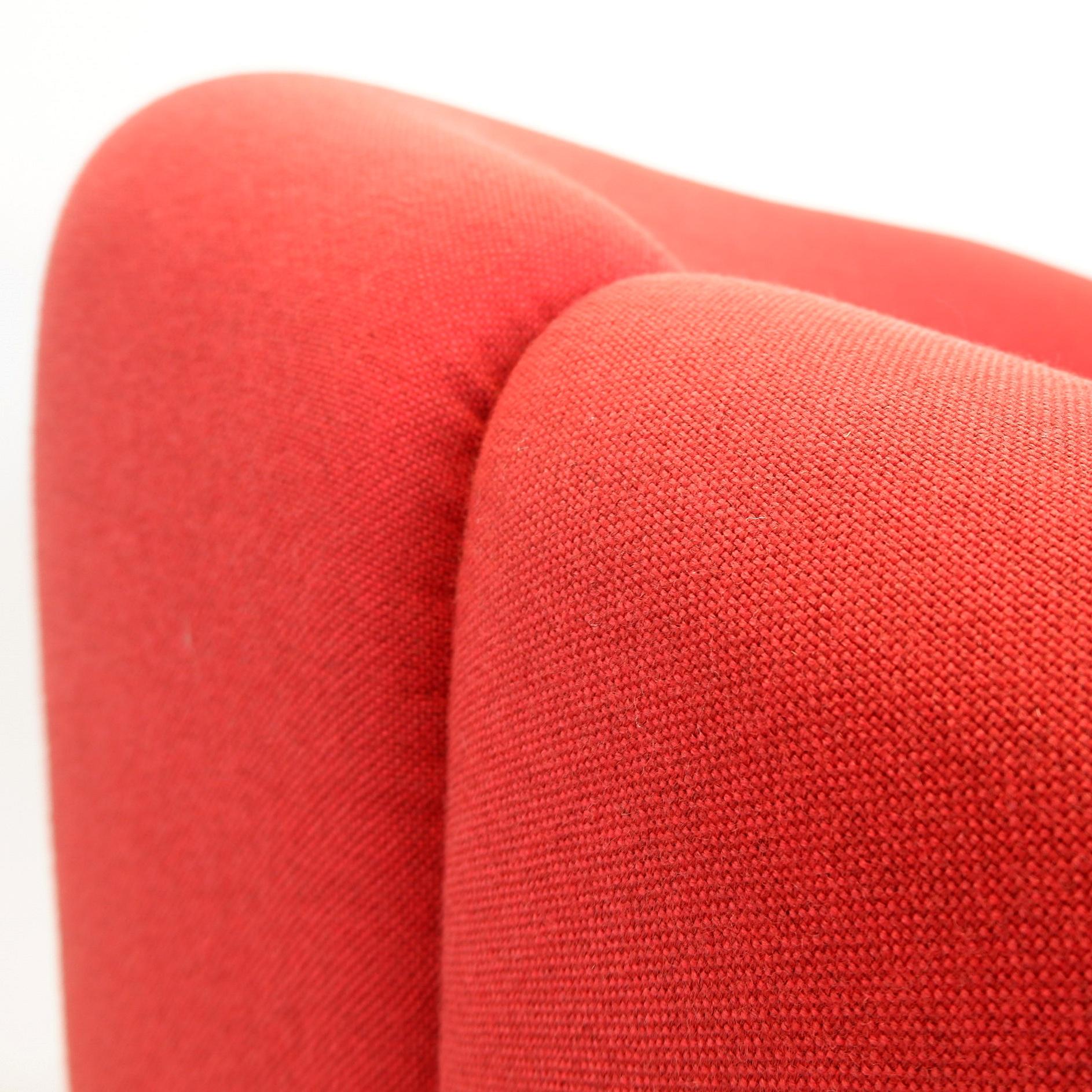 Fabric Mid Century Groovy Armchair by Pierre Paulin, for Artifort, 1960's