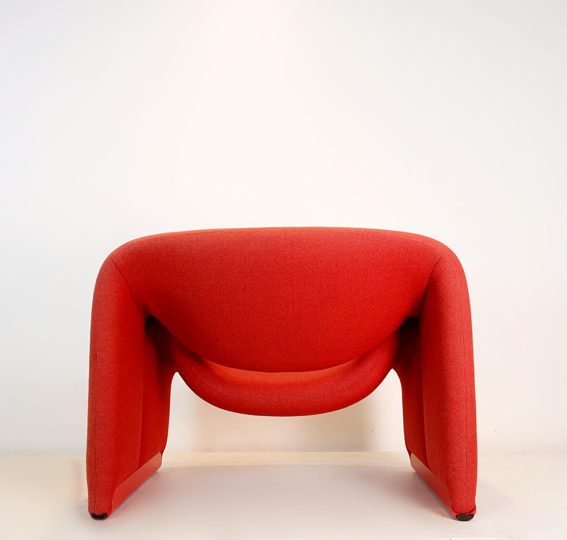 Mid Century Groovy Armchair by Pierre Paulin, for Artifort, 1960's For Sale 4