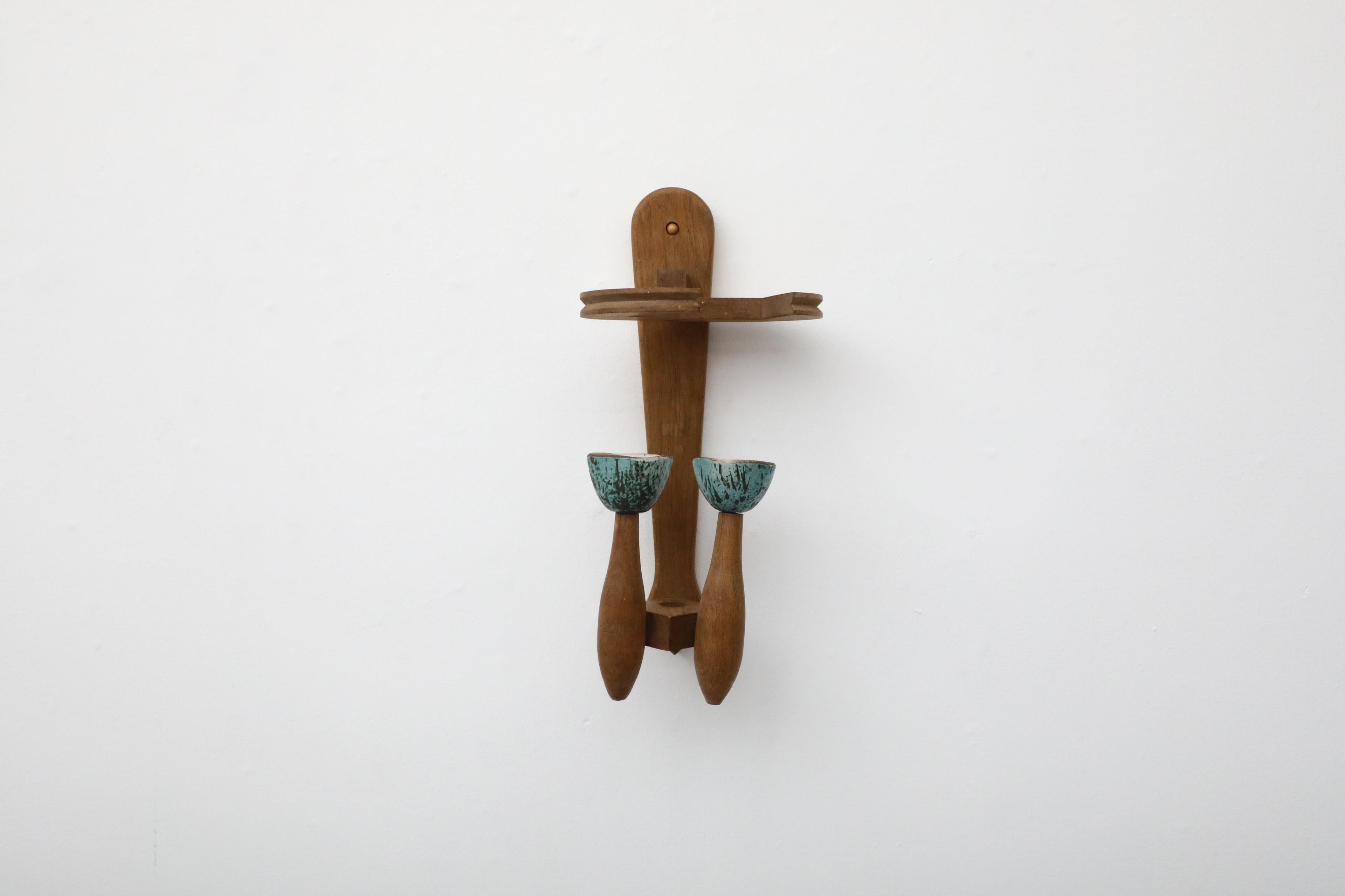 Mid-Century Guillerme et Chambron Oak and Ceramic Wall Sconce in Oak and Ceramic For Sale 9
