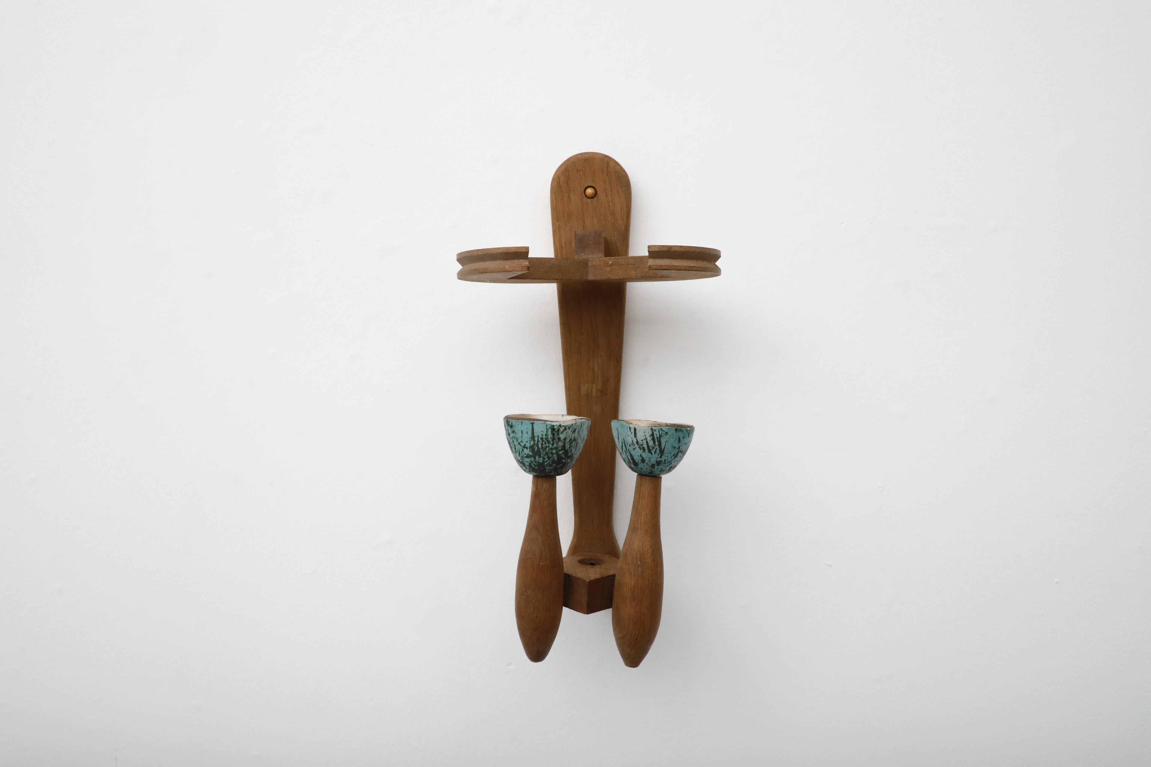 Glazed Mid-Century Guillerme et Chambron Oak and Ceramic Wall Sconce in Oak and Ceramic For Sale