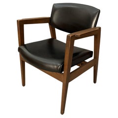 Retro Mid-Century gunlock office dining arm chair with black leather 1960s