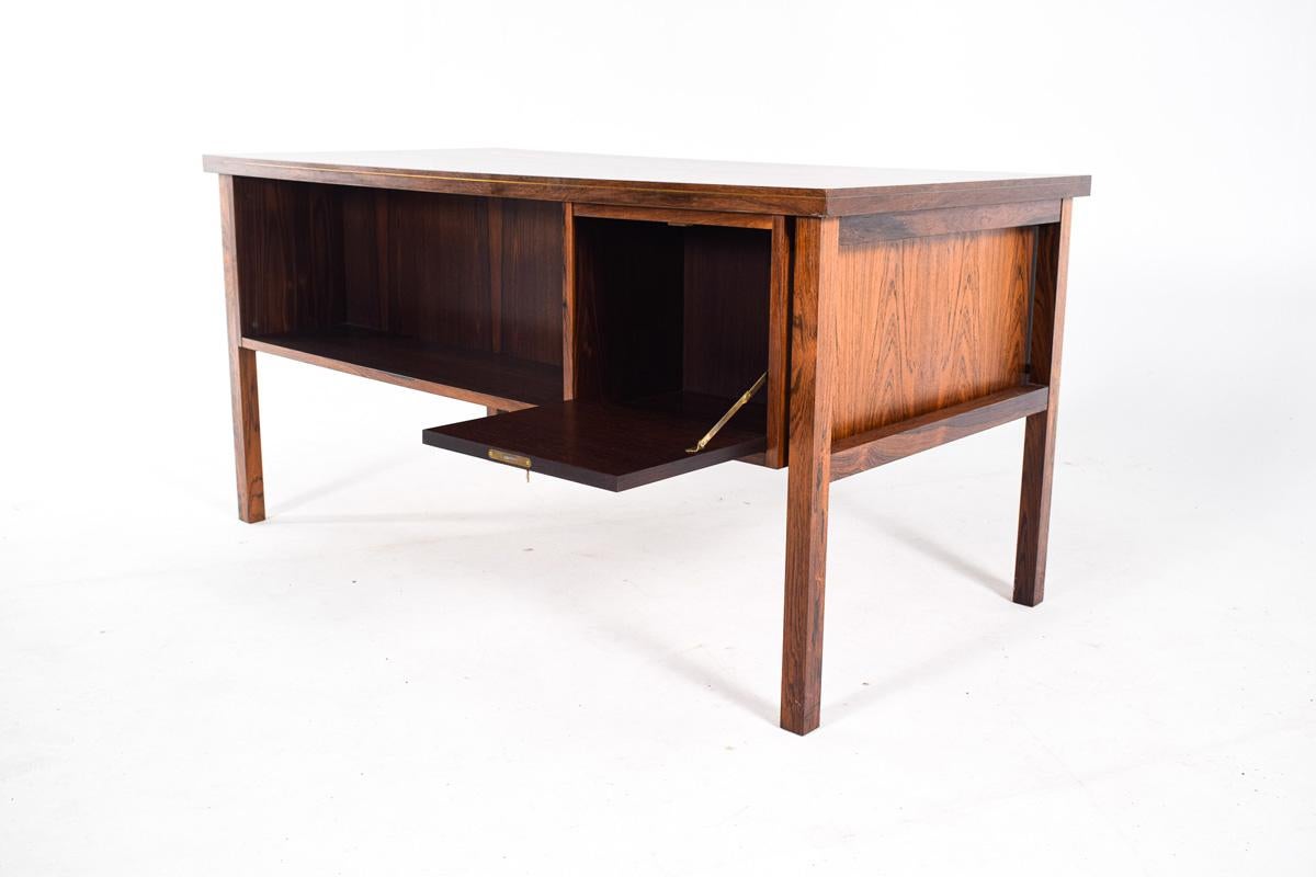 Mid Century Gunnar Falsig Rosewood Desk for Falsigs Mobelfabrik For Sale 1