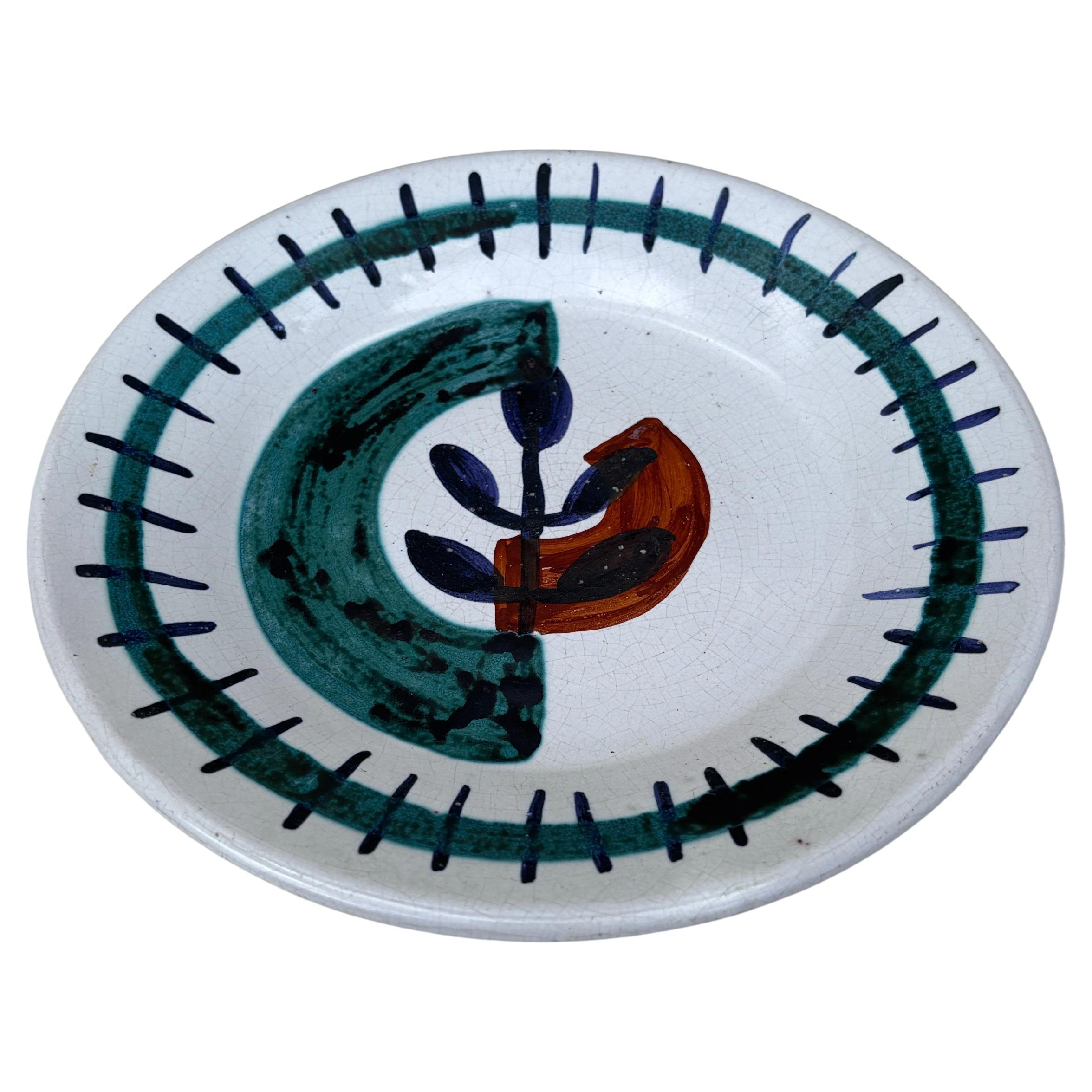 Mid-Century Gustave Reynaud Platter Vallauris, circa 1950.
Geometrical pattern.