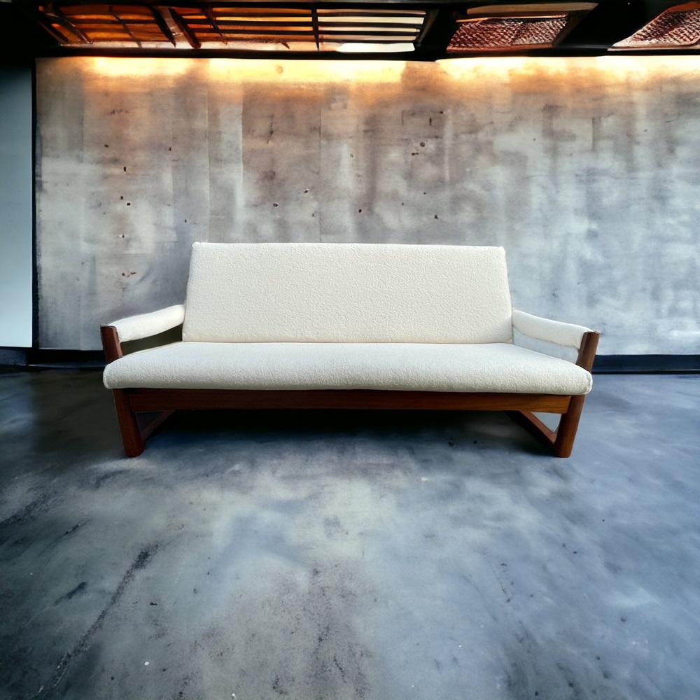 Divano in teak Afromosia in vendita 2