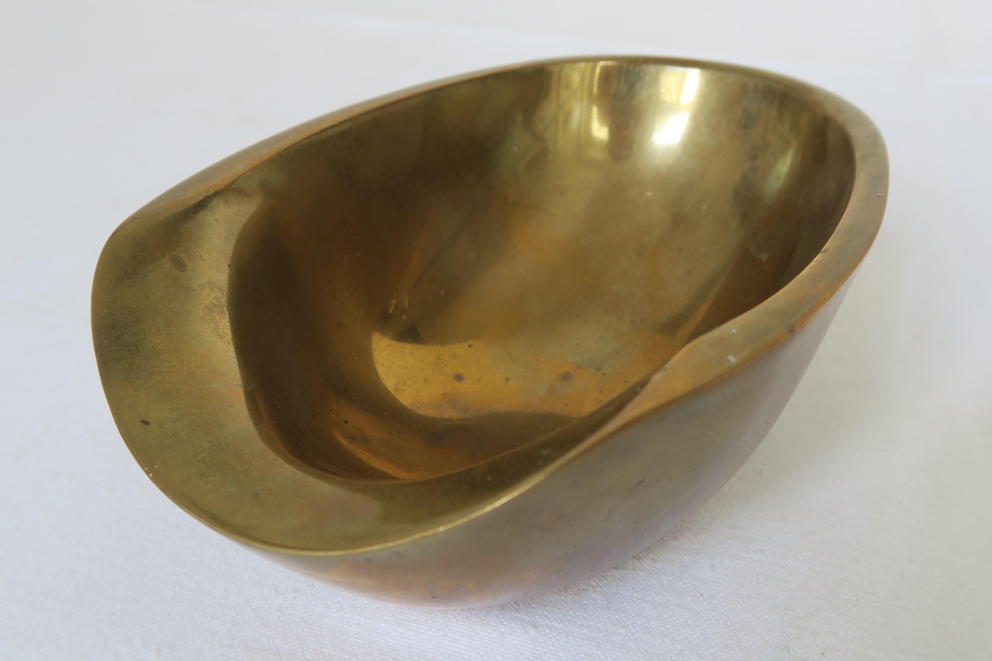 Hand-Crafted Midcentury Hagenauer Solid Brass Ashtray For Sale