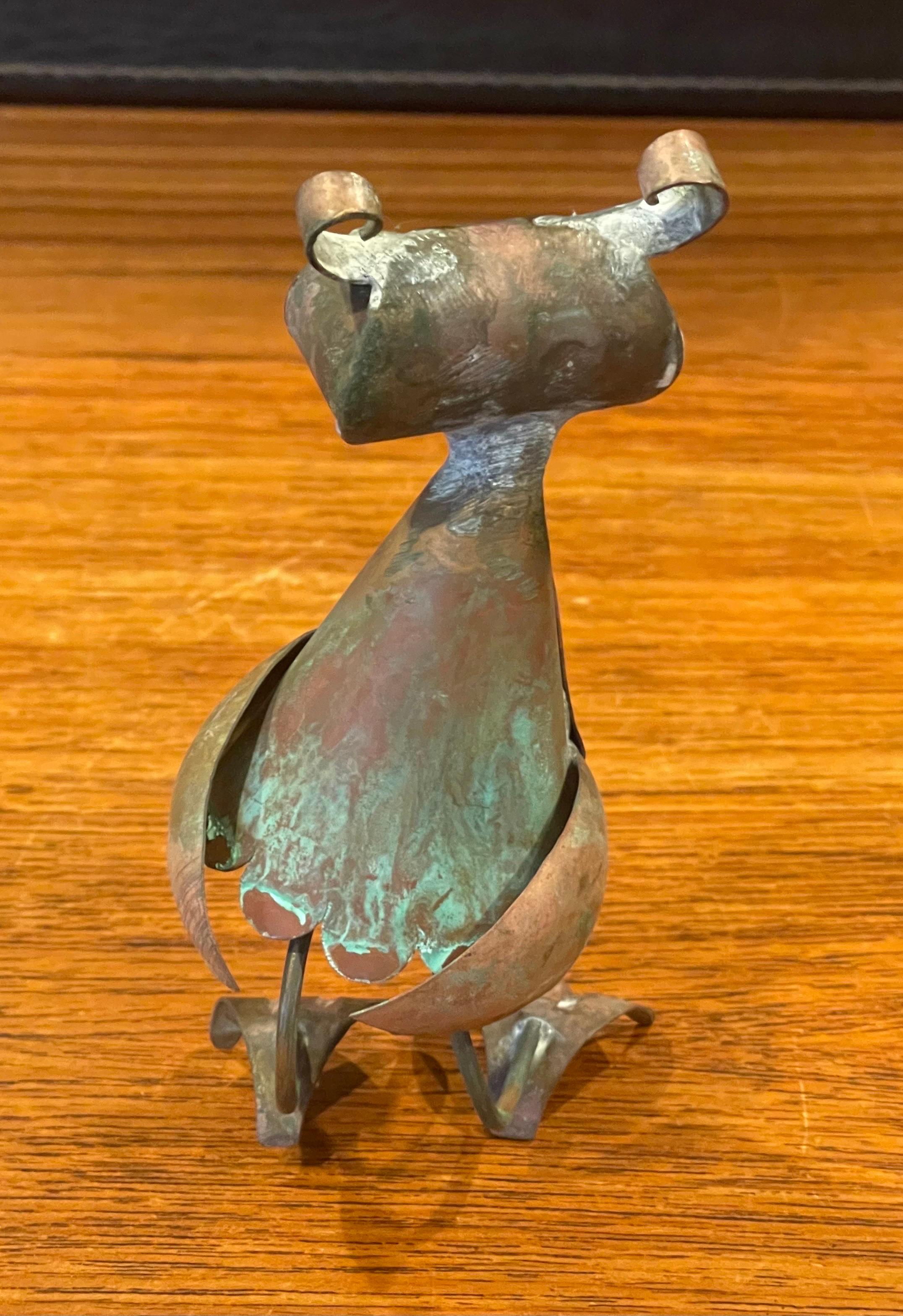 Mid-Century Hammered Copper patinated Owl Sculpture in the Style of Los Castillo In Good Condition For Sale In San Diego, CA