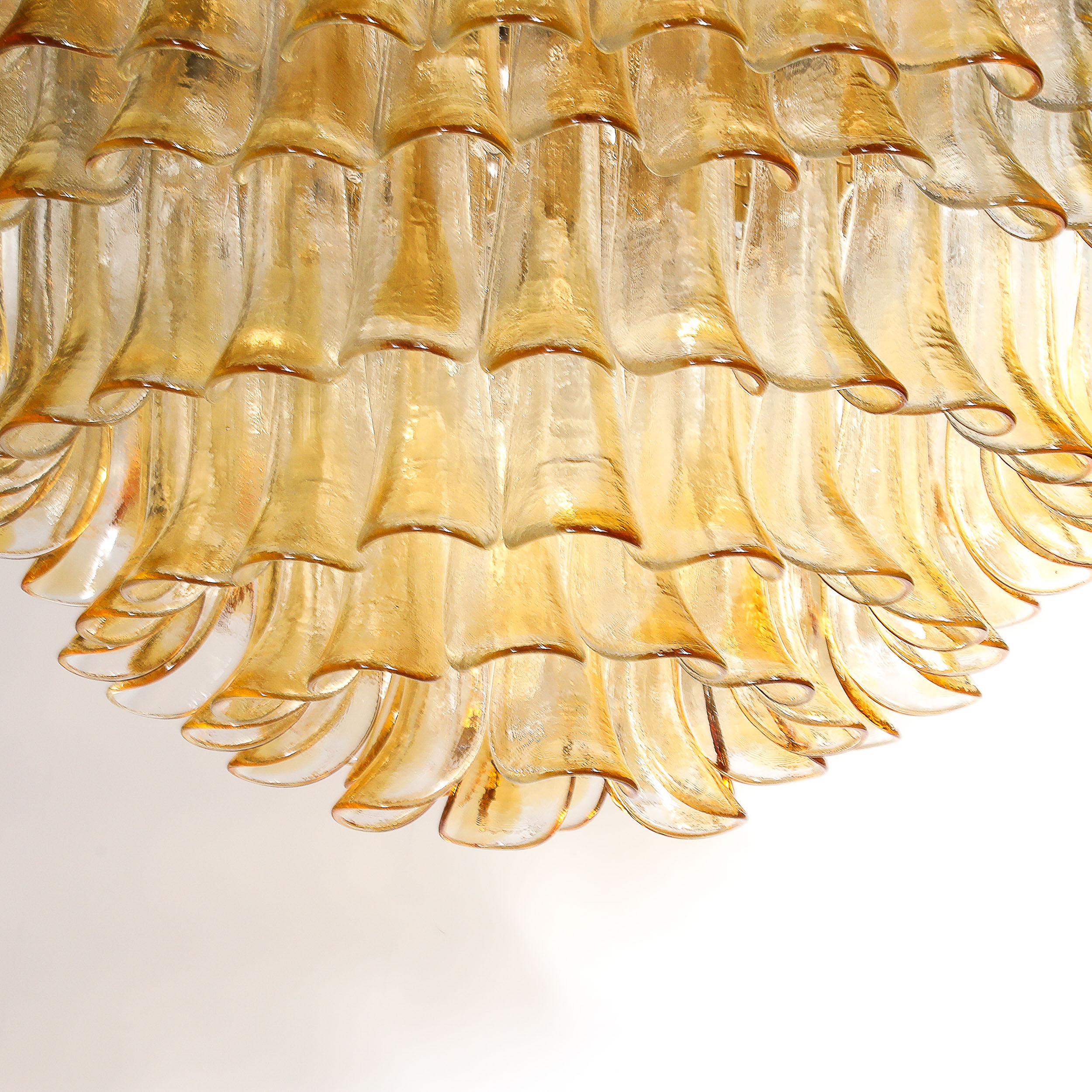 Mid-Century Hand-Blown Amber Murano Glass & Brass Feather Chandelier by Mazzega For Sale 13