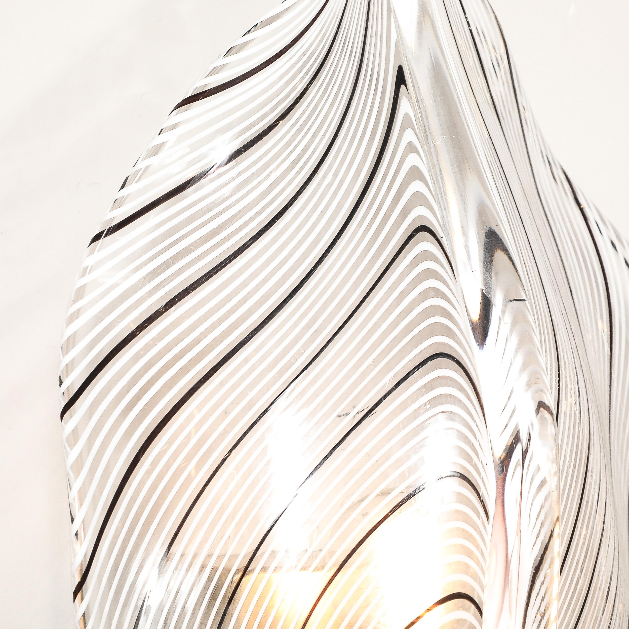 Apliques lineales de cristal de Murano negro soplado a mano de mediados de siglo, Franco Luce Latón en venta