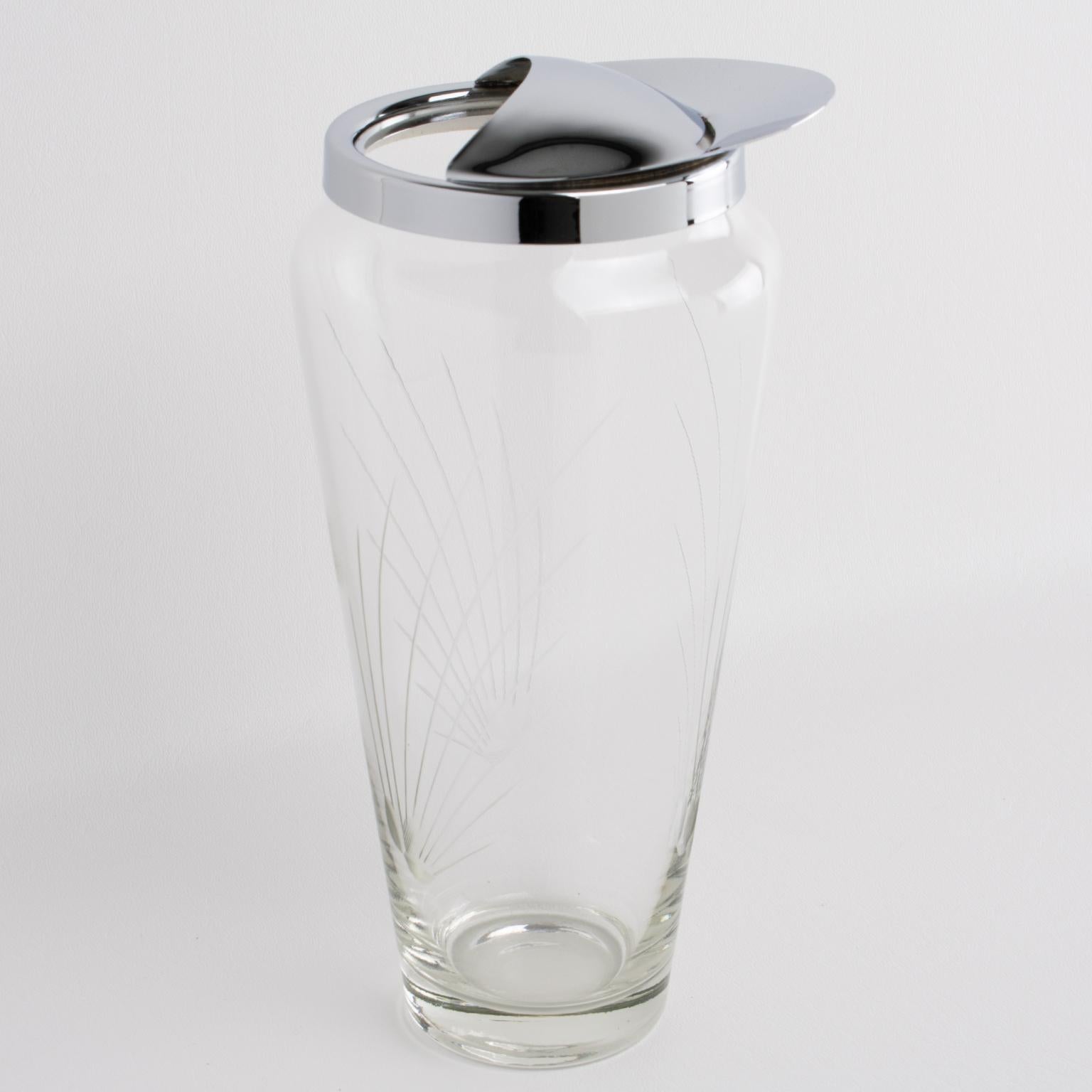 Mid-Century Hand-Blown Glass and Metal Barware Cocktail Martini Pitcher, 1950s For Sale 7