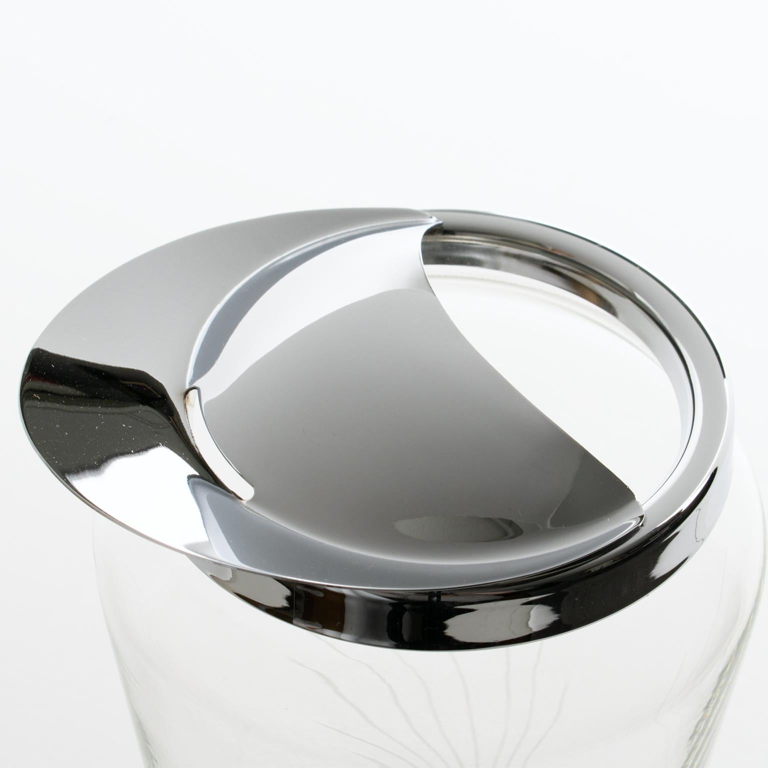 Mid-Century Hand-Blown Glass and Metal Barware Cocktail Martini Pitcher, 1950s For Sale 3