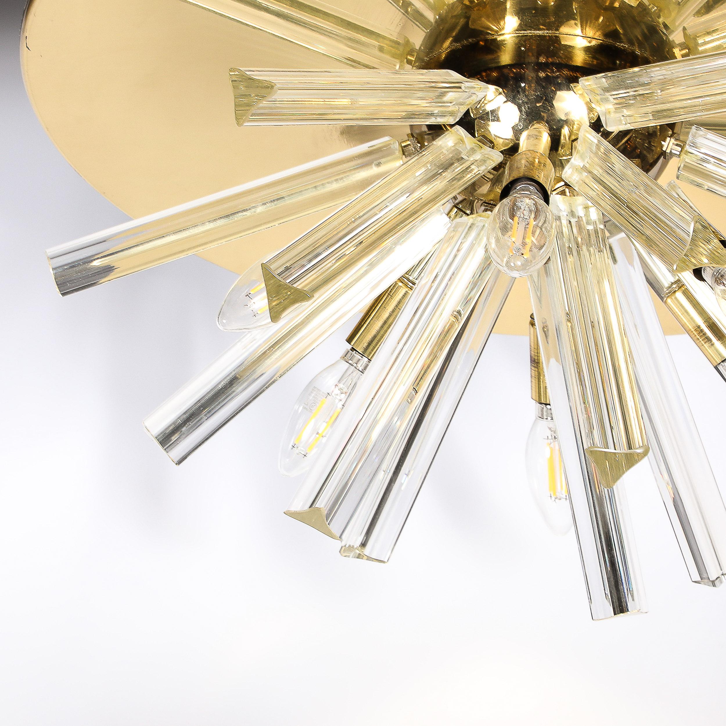 Lustre encastré du milieu du siècle en verre soufflé à la bouche de Murano et en laiton en vente 3