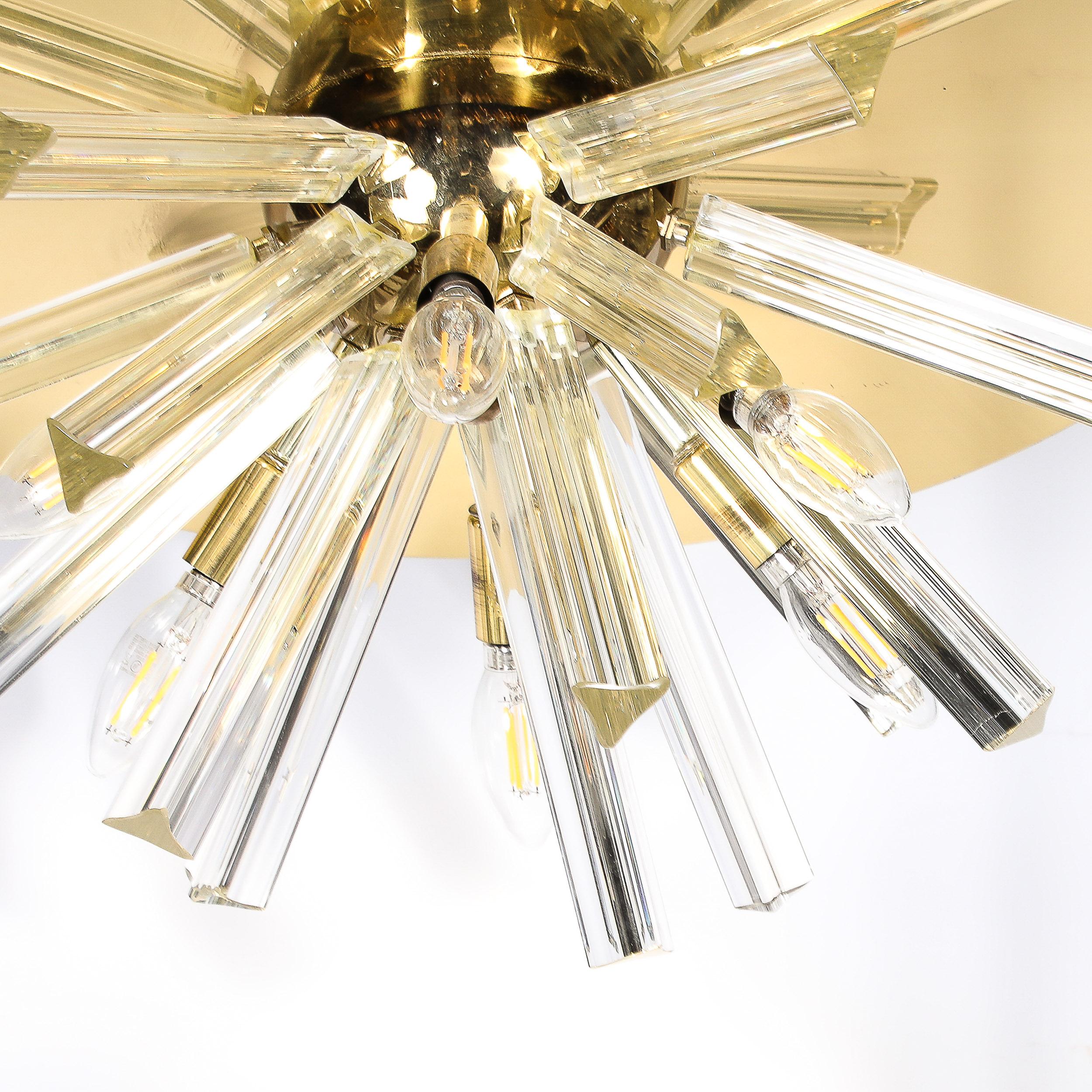 Lustre encastré du milieu du siècle en verre soufflé à la bouche de Murano et en laiton en vente 5