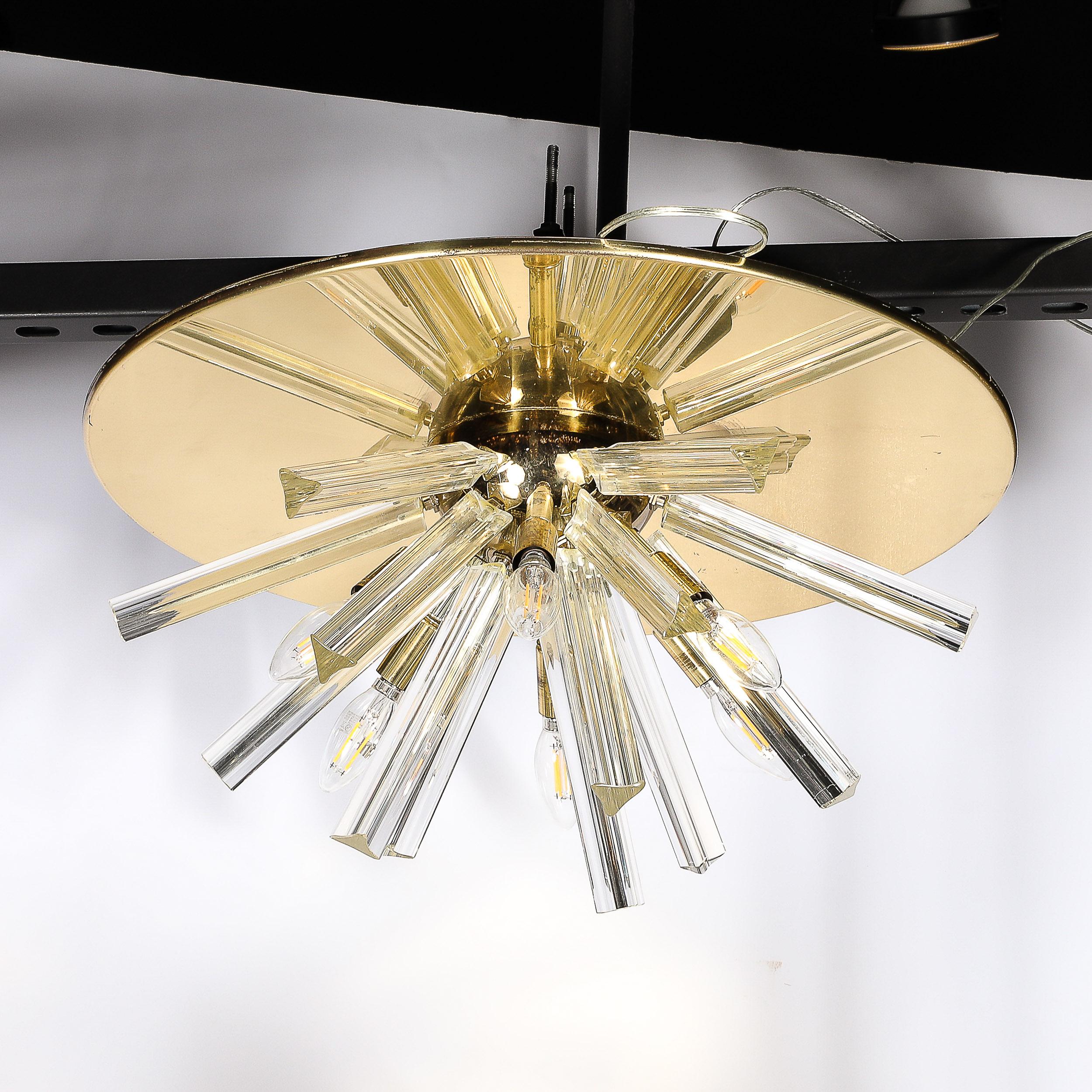Lustre encastré du milieu du siècle en verre soufflé à la bouche de Murano et en laiton en vente 1