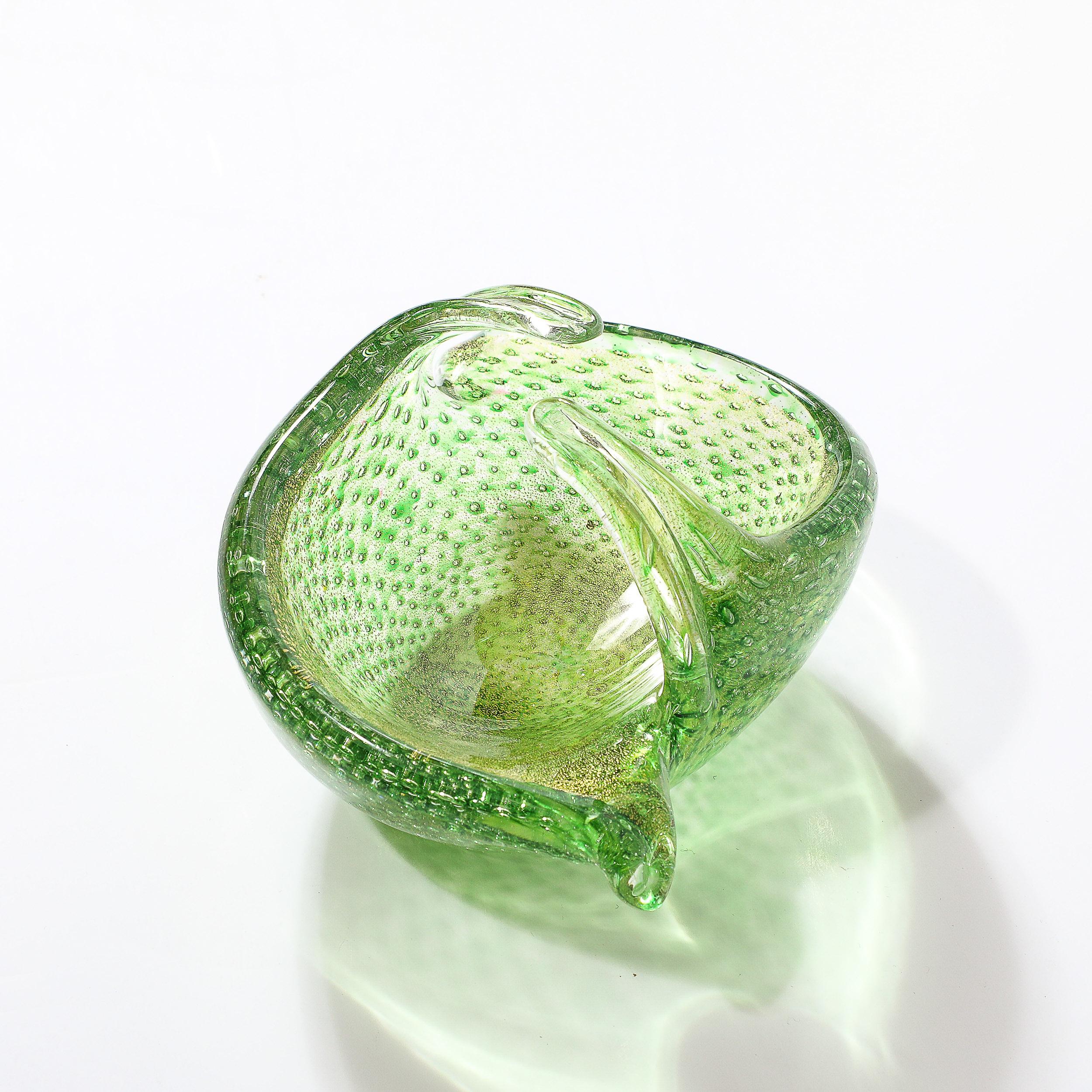 Italian Mid-Century Hand-Blown Murano Glass Dish in Lime Green with Bullicante Detailing For Sale
