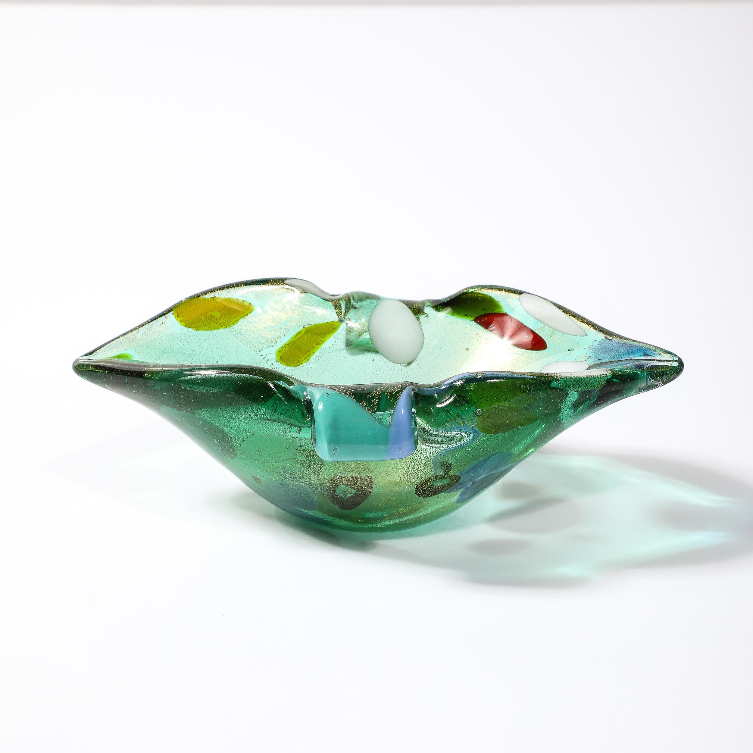 Mid-Century Hand-Blown Murano Glass Emerald Green & Millefiori Detailed Bowl  For Sale 5