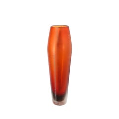 Vase aus mundgeblasenem Murano-Glas aus der Jahrhundertmitte in Aprikose mit feinen Schilfrohr-Details