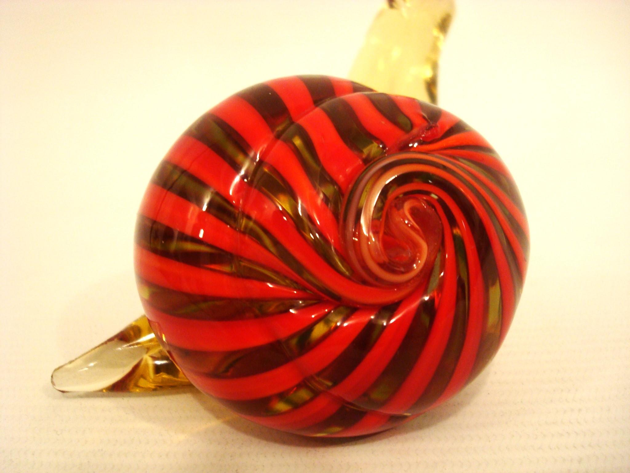 Caracol de Vidrio Artístico Murando de Mitad de Siglo Soplado a Mano en Dos Tonos - Italia Años 60 Cristal de Murano en venta