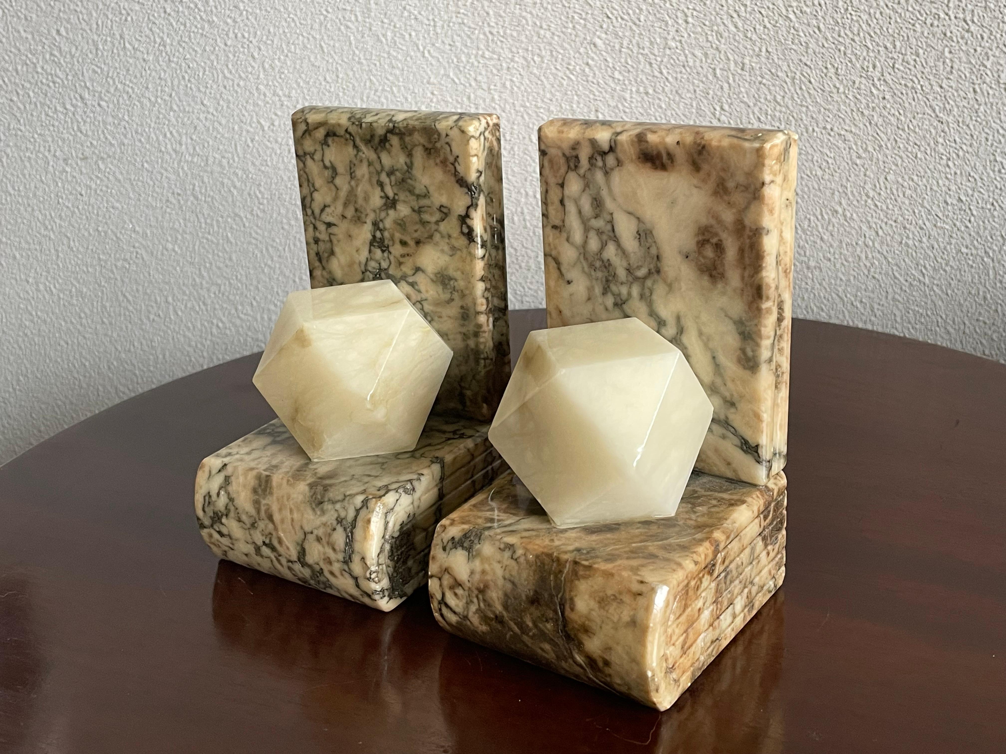 Midcentury Hand Carved Alabaster Bookends w. Science like Geometrical Element In Excellent Condition For Sale In Lisse, NL