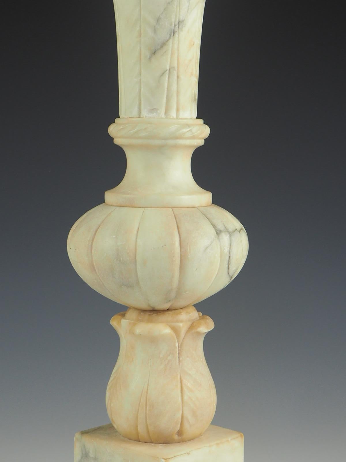 Mid Century Hand Carved Italian Alabaster Table Lamp 3