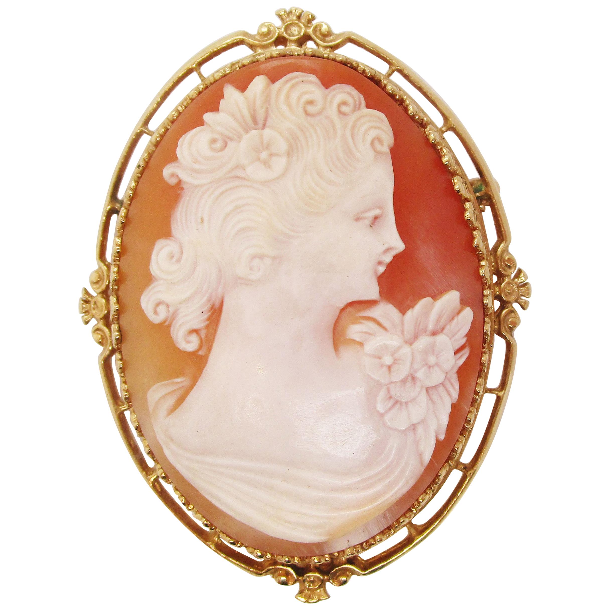 Midcentury Hand Carved Shell Cameo in 14 Karat Yellow Gold Pin Pendant