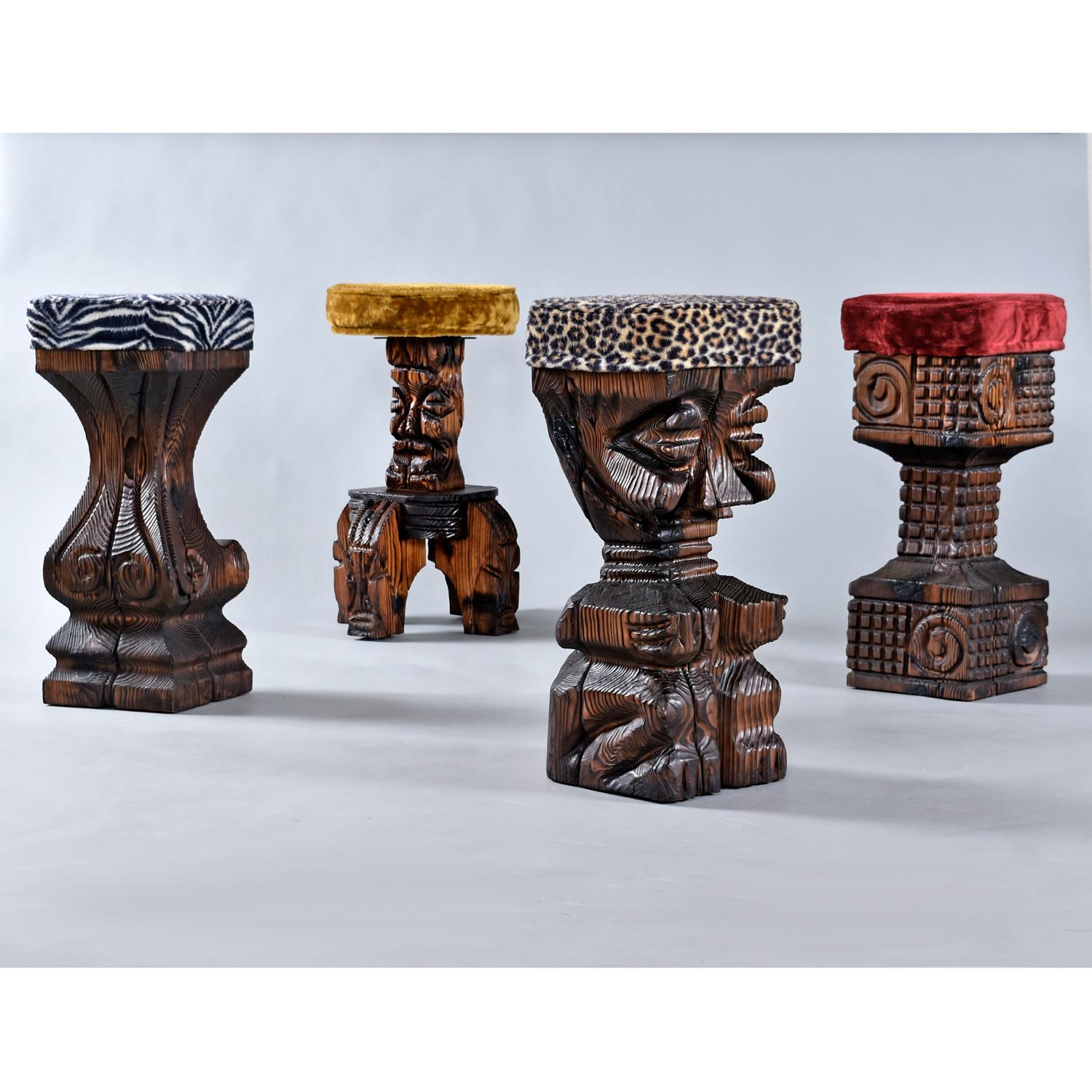 American Mid-Century Hand Carved Witco Tiki Bar and Barstool Set by William Westenhaver
