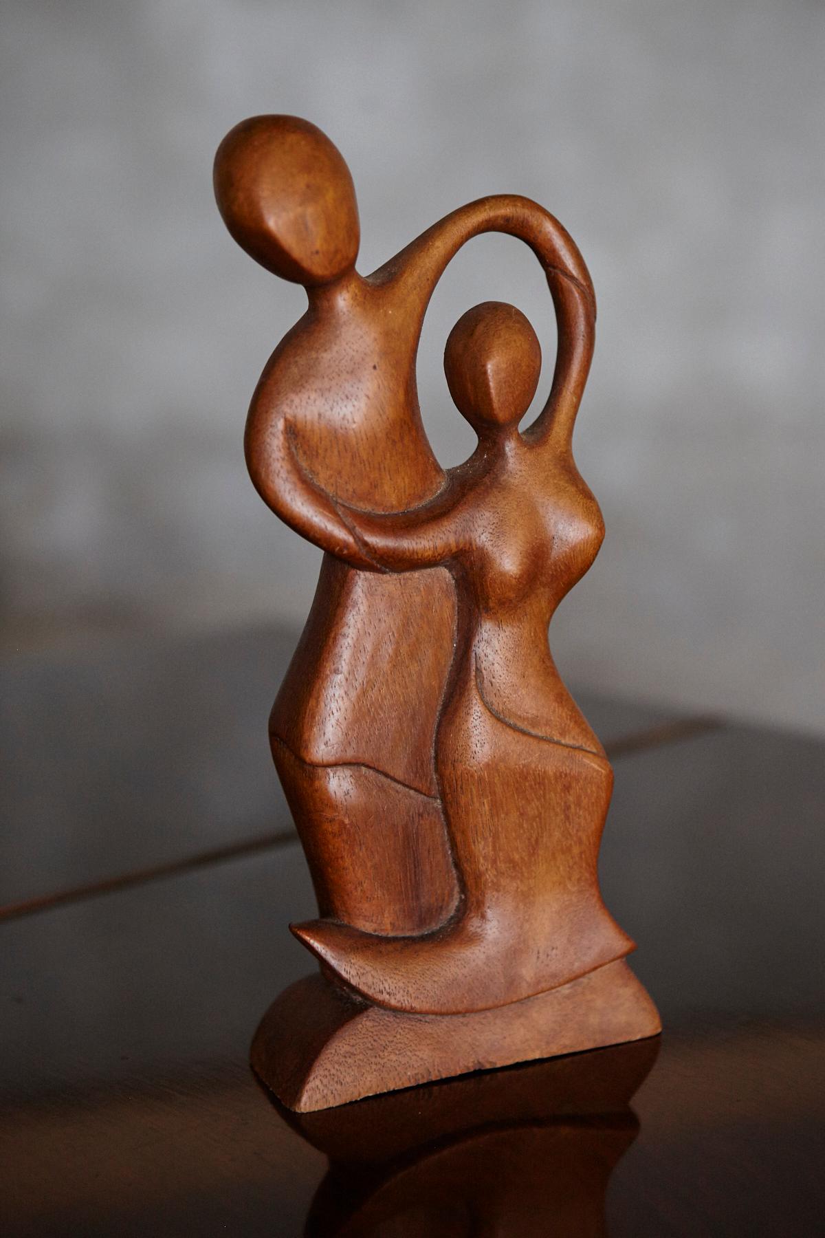 Organic Modern Mid-Century Hand-Carved Wooden Abstract Dancing Couple Sculpture, 1950s–1960s For Sale