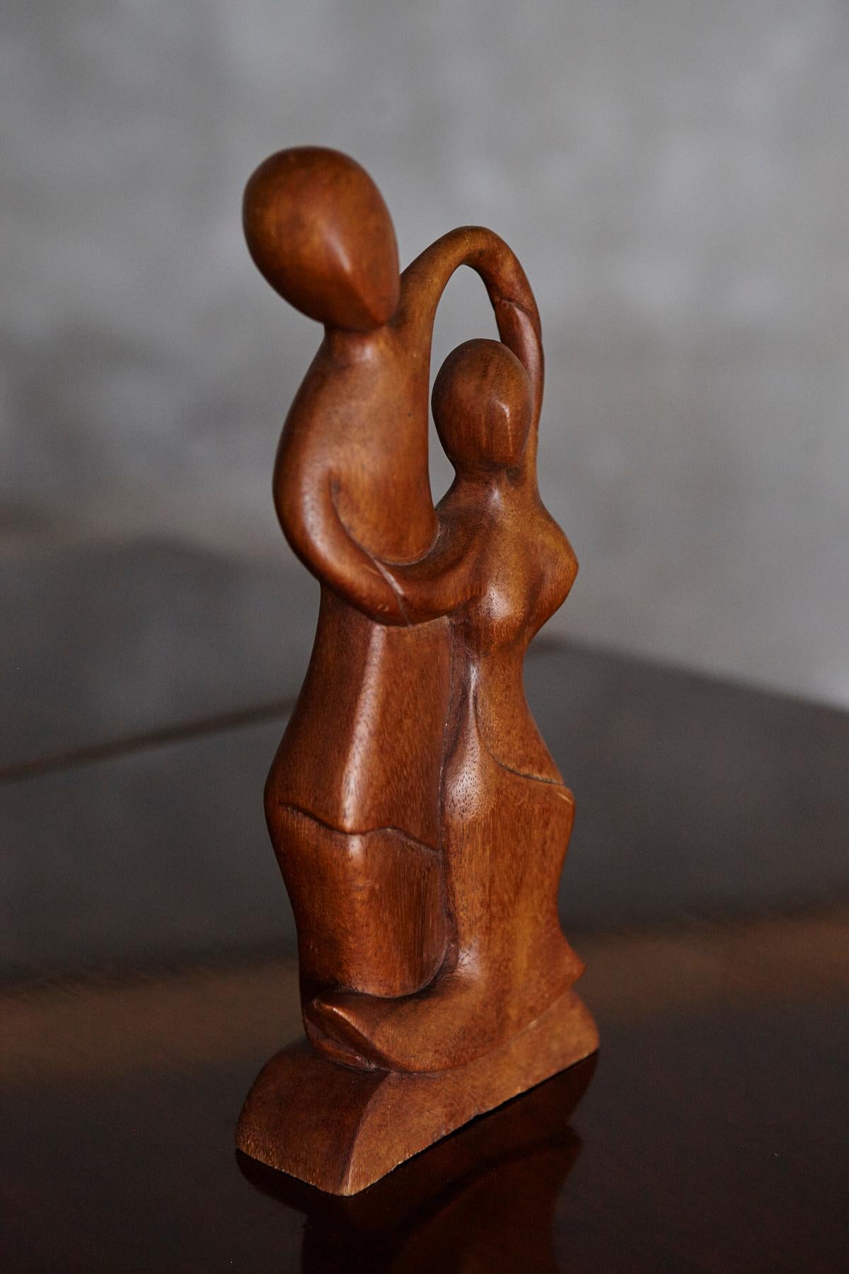Mid-Century Hand-Carved Wooden Abstract Dancing Couple Sculpture, 1950s–1960s For Sale 1