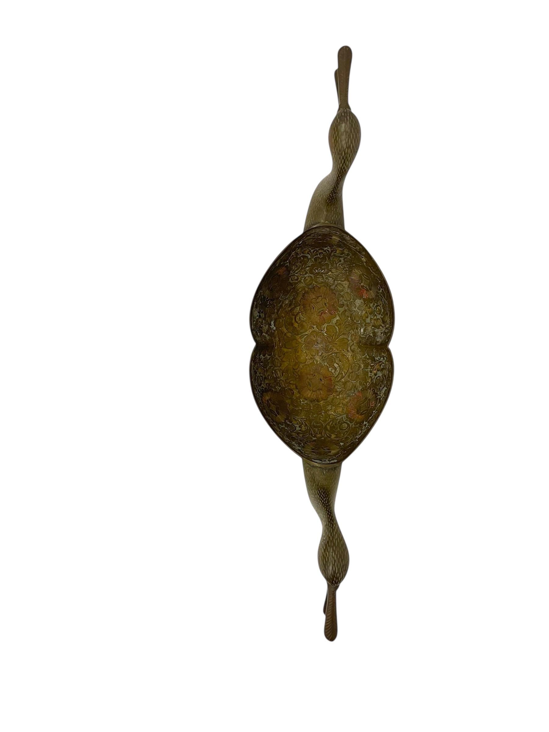 Handgeätztes Doppel-Entengefäß mit Blumenintarsien aus der Jahrhundertmitte im Zustand „Gut“ im Angebot in Seattle, WA