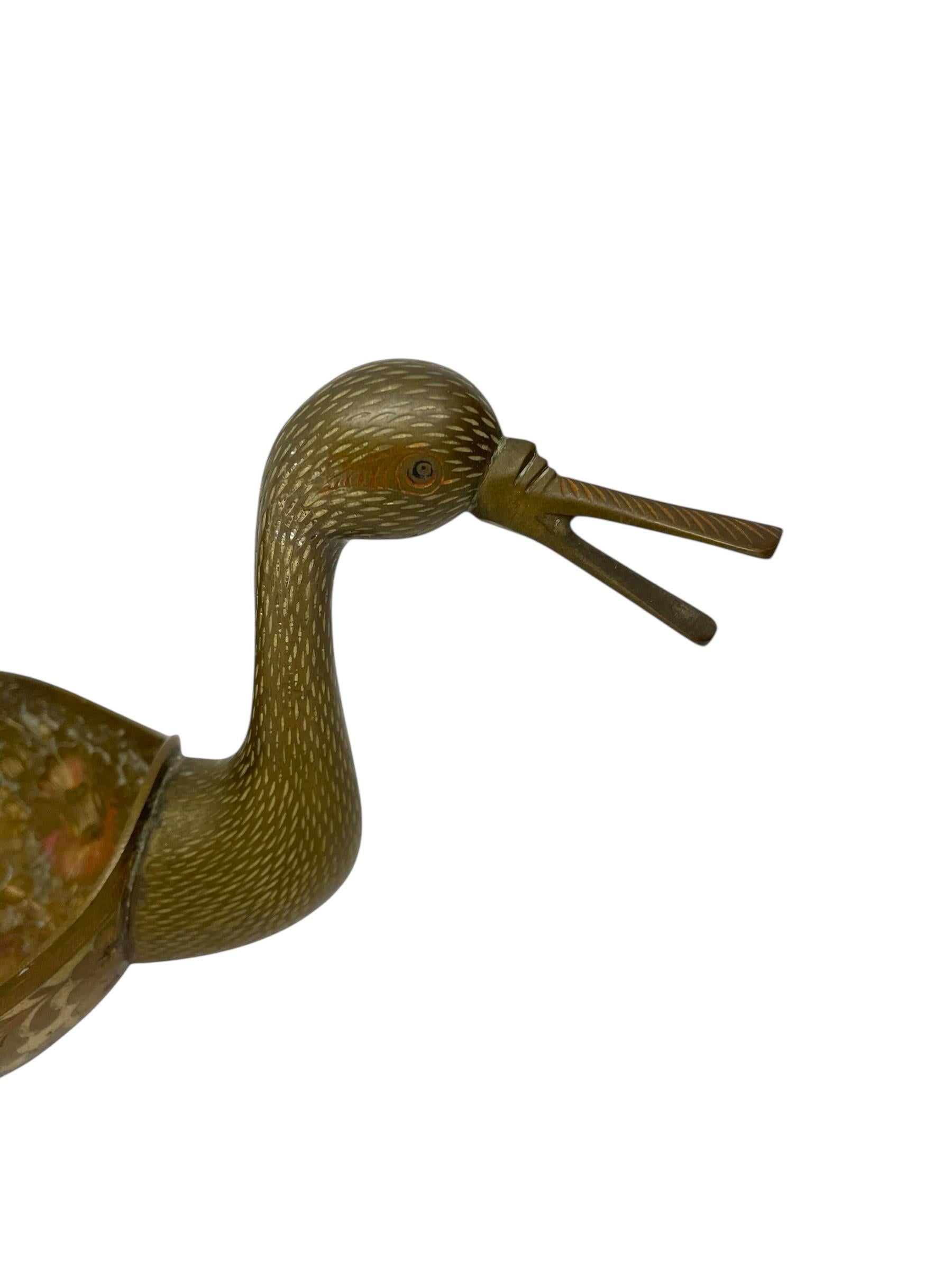 Handgeätztes Doppel-Entengefäß mit Blumenintarsien aus der Jahrhundertmitte im Angebot 2