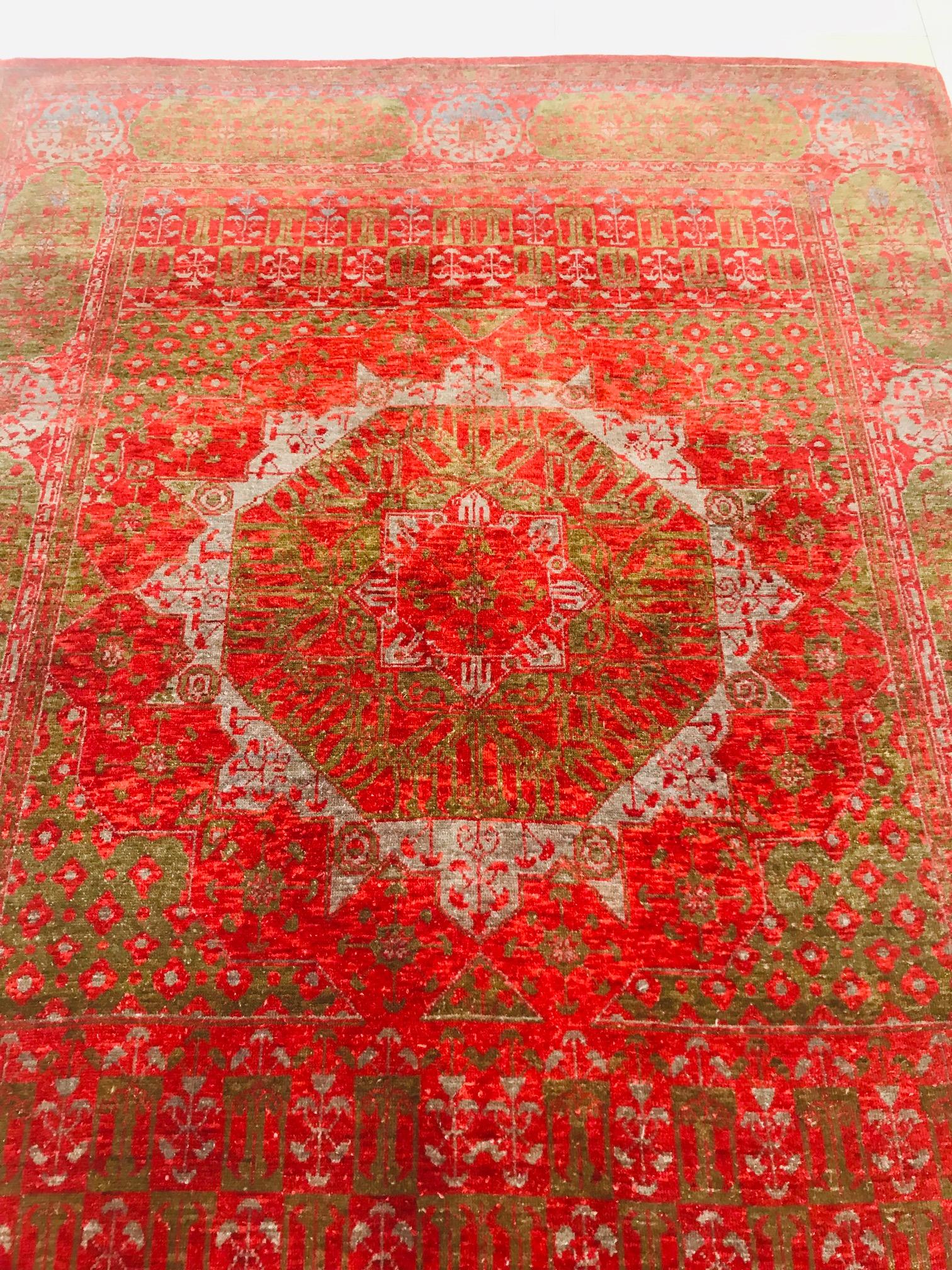 20th Century Hand-Knitted in Wool Rug or Carpet in Red and Green Colors In Excellent Condition For Sale In Valencia, Spain