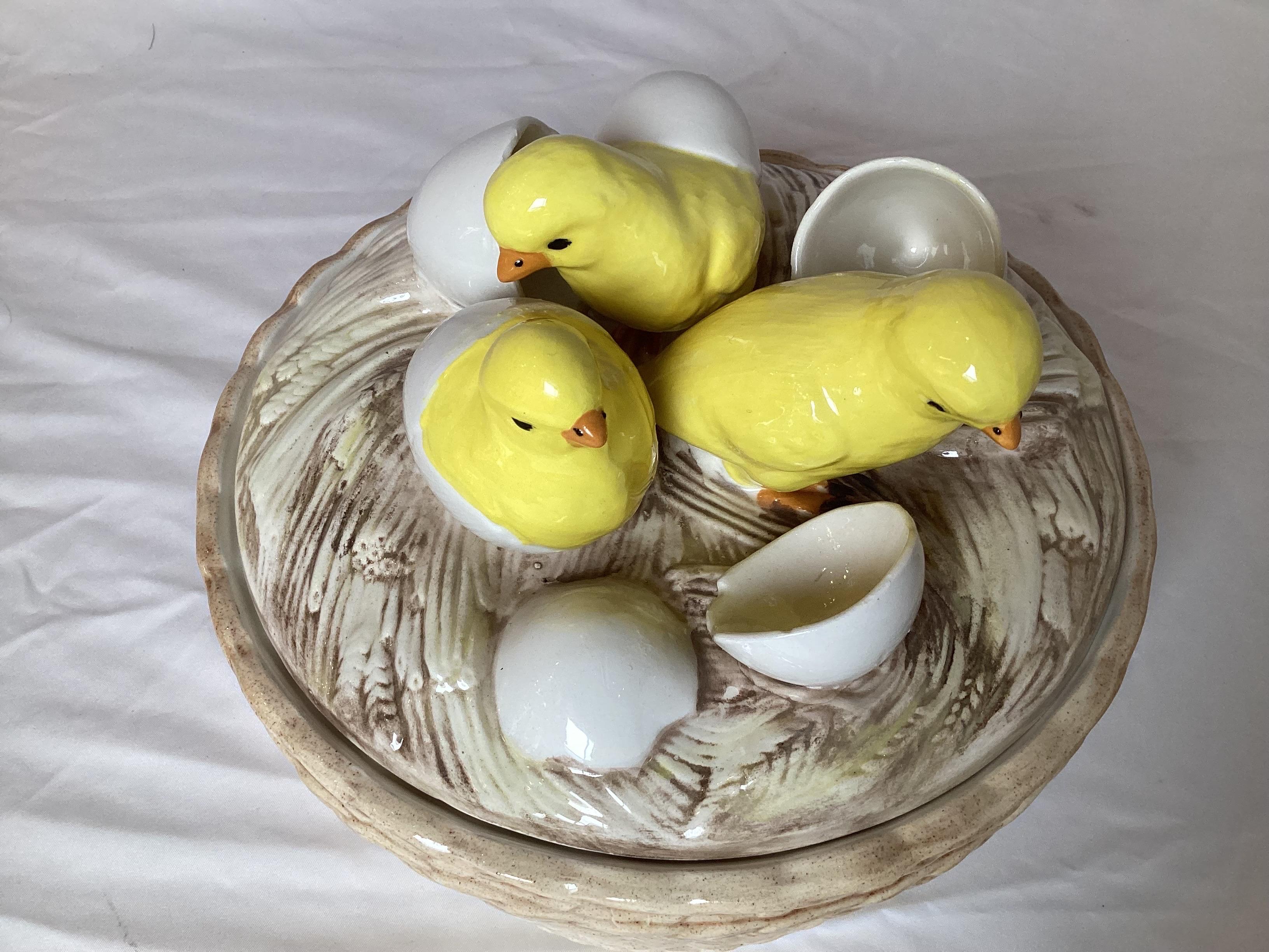 Whimsical covered ceramic basket with chicks and eggs, Hand made in Italy, mid-20th century, 6.5 inches high, 8 inches in diameter.