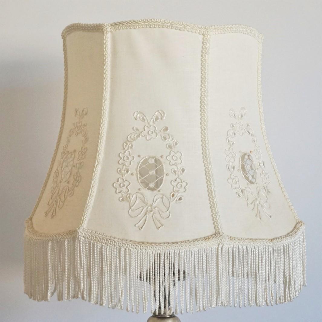 Portuguese Midcentury Hand Painted Porcelain Table Lamp with Hand Embroidered Linen Shade For Sale
