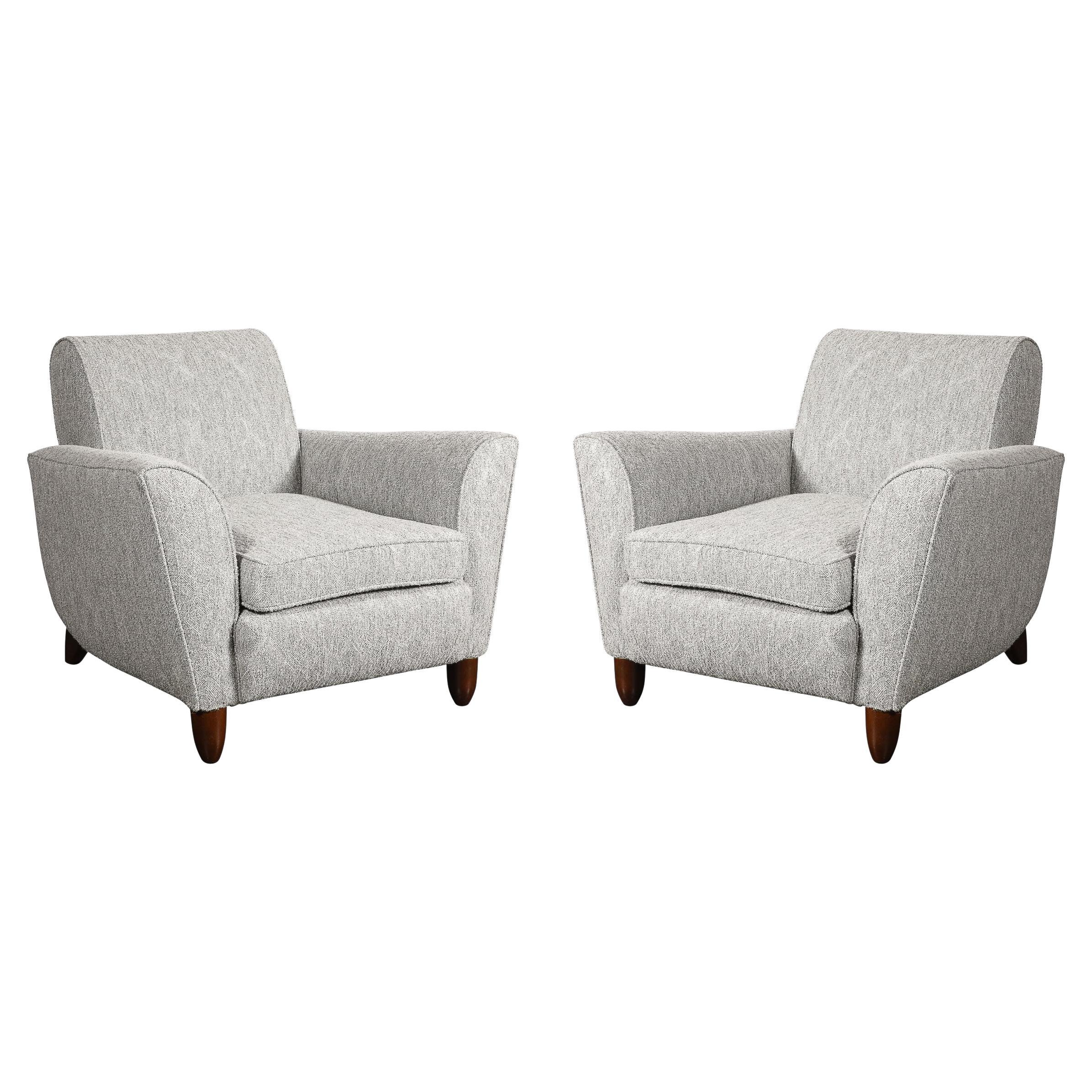 Poltrone Club di metà secolo in noce strofinato a mano e mohair Geo Hunt di James Mont