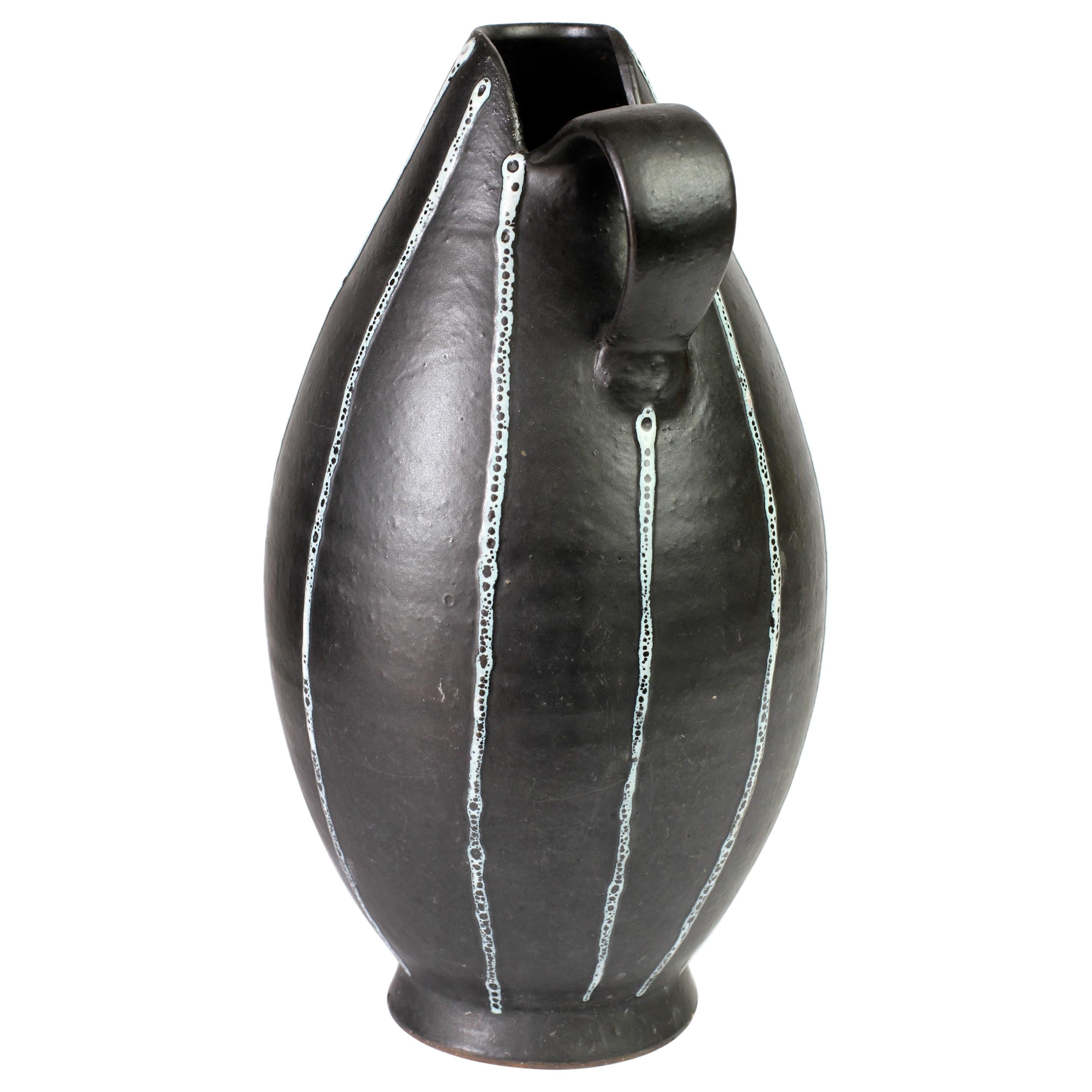 Handgedrehter schwarz-weißer „Pinstripe“-Krug oder Vase aus der Mitte des Jahrhunderts, ca. 1950er Jahre
