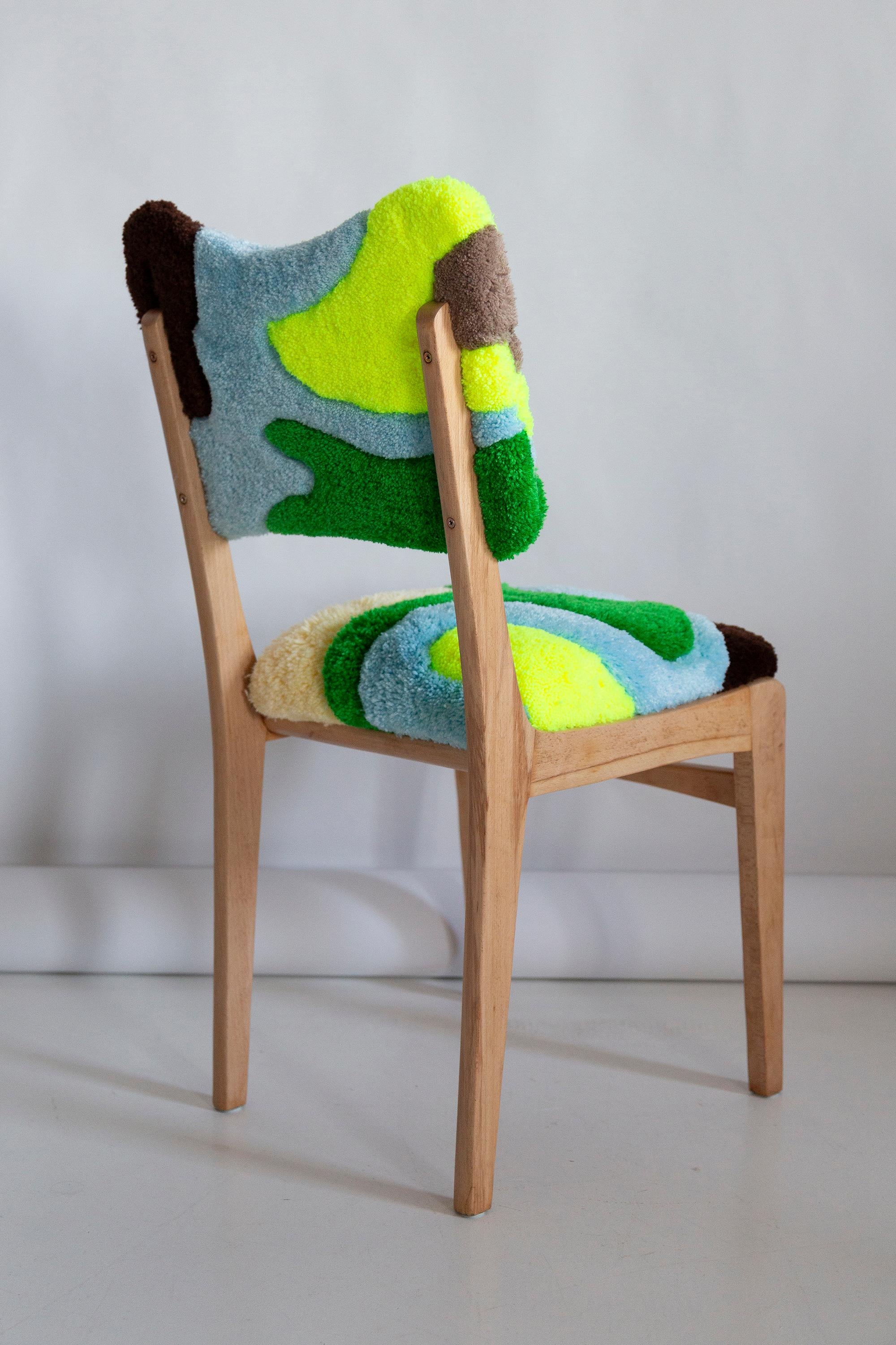 Velvet Mid Century Hand Tufting Chair, Light Wood, Rajmund Halas, Poland, 1960s For Sale