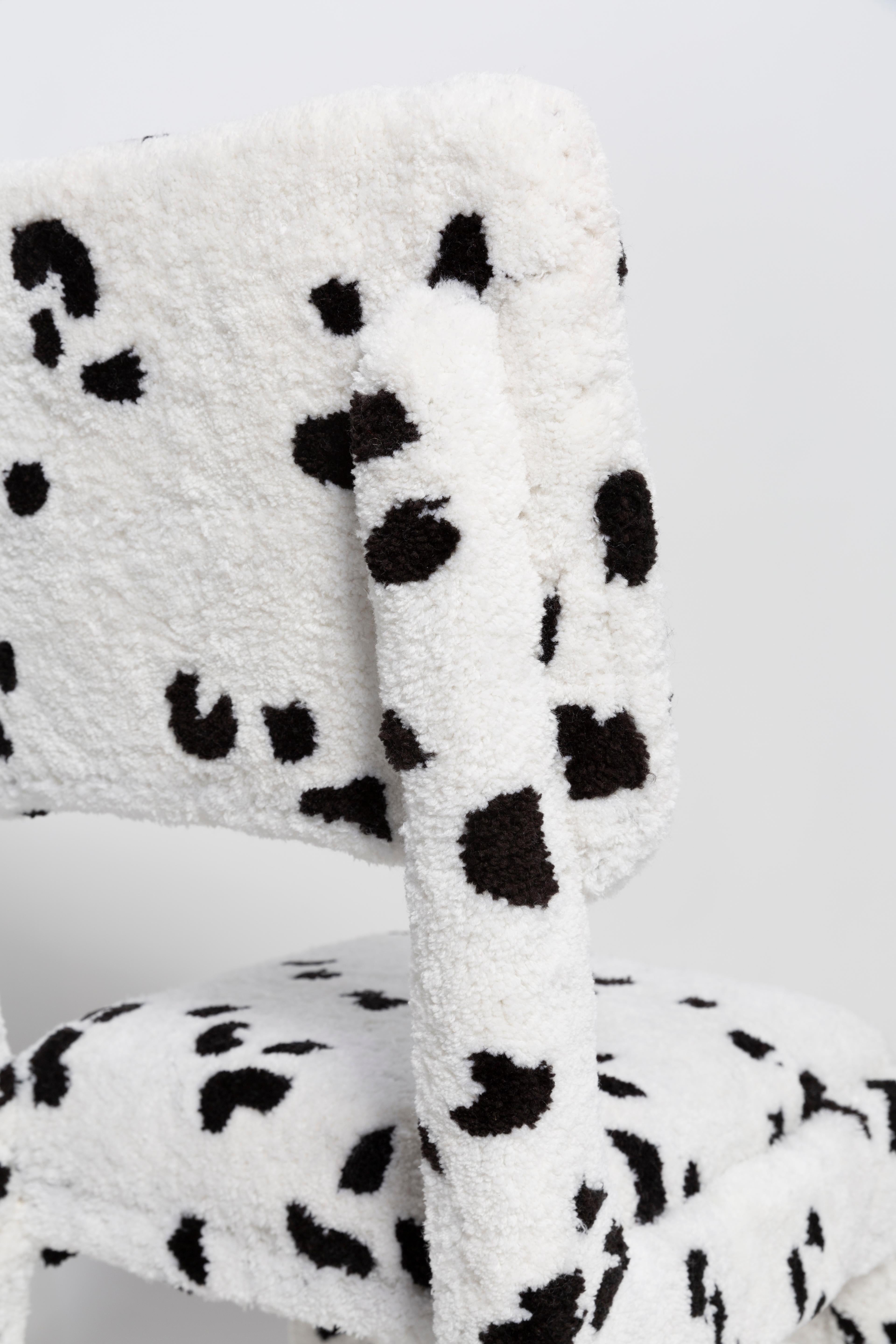 20ième siècle Chaise Dalmatienne tuftée à la main, Rajmund Halas, Pologne, années 1960 en vente