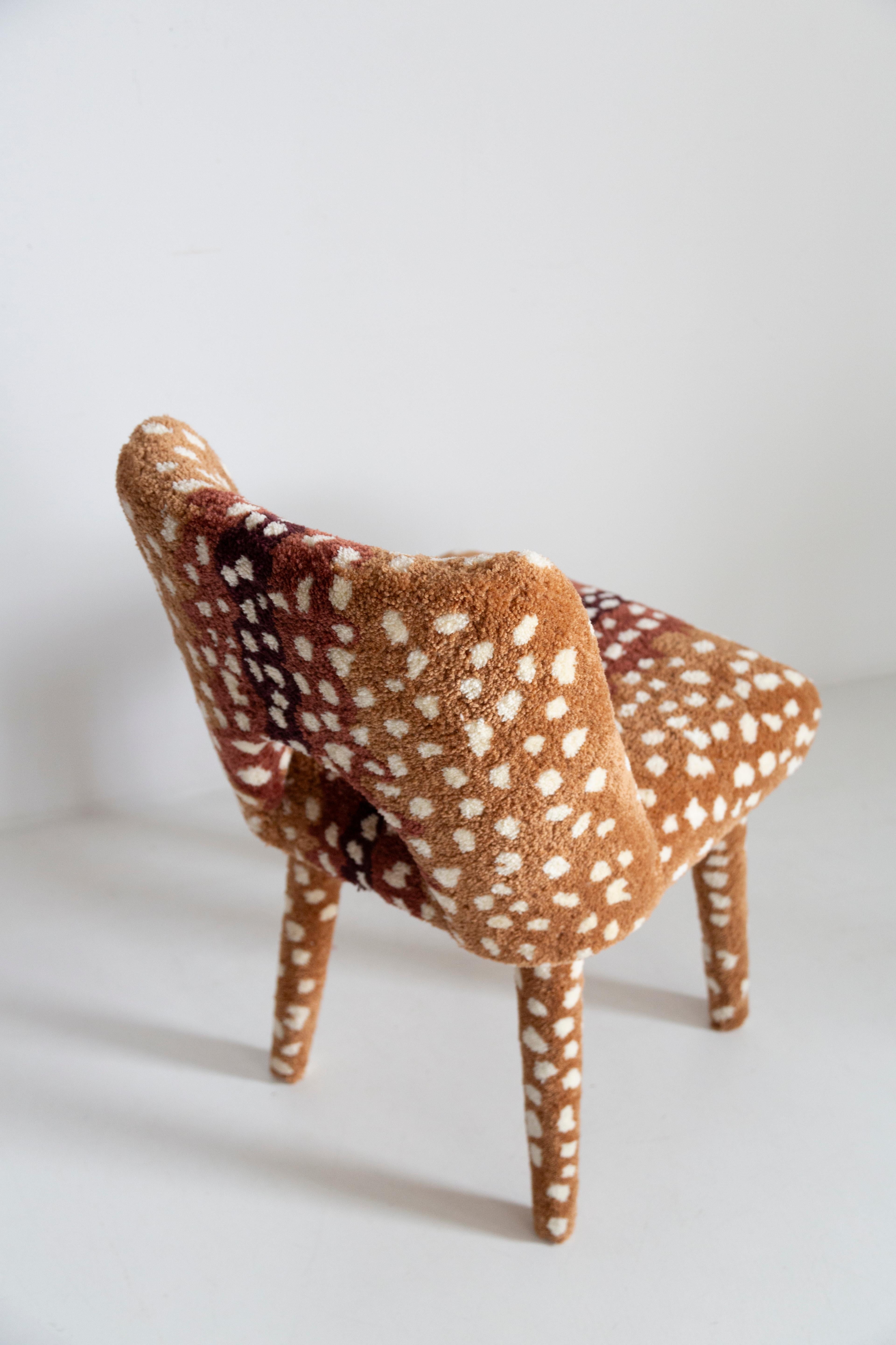 20ième siècle Chaise Bambi en laine de cerf touffetée à la main, Europe, années 1960 en vente
