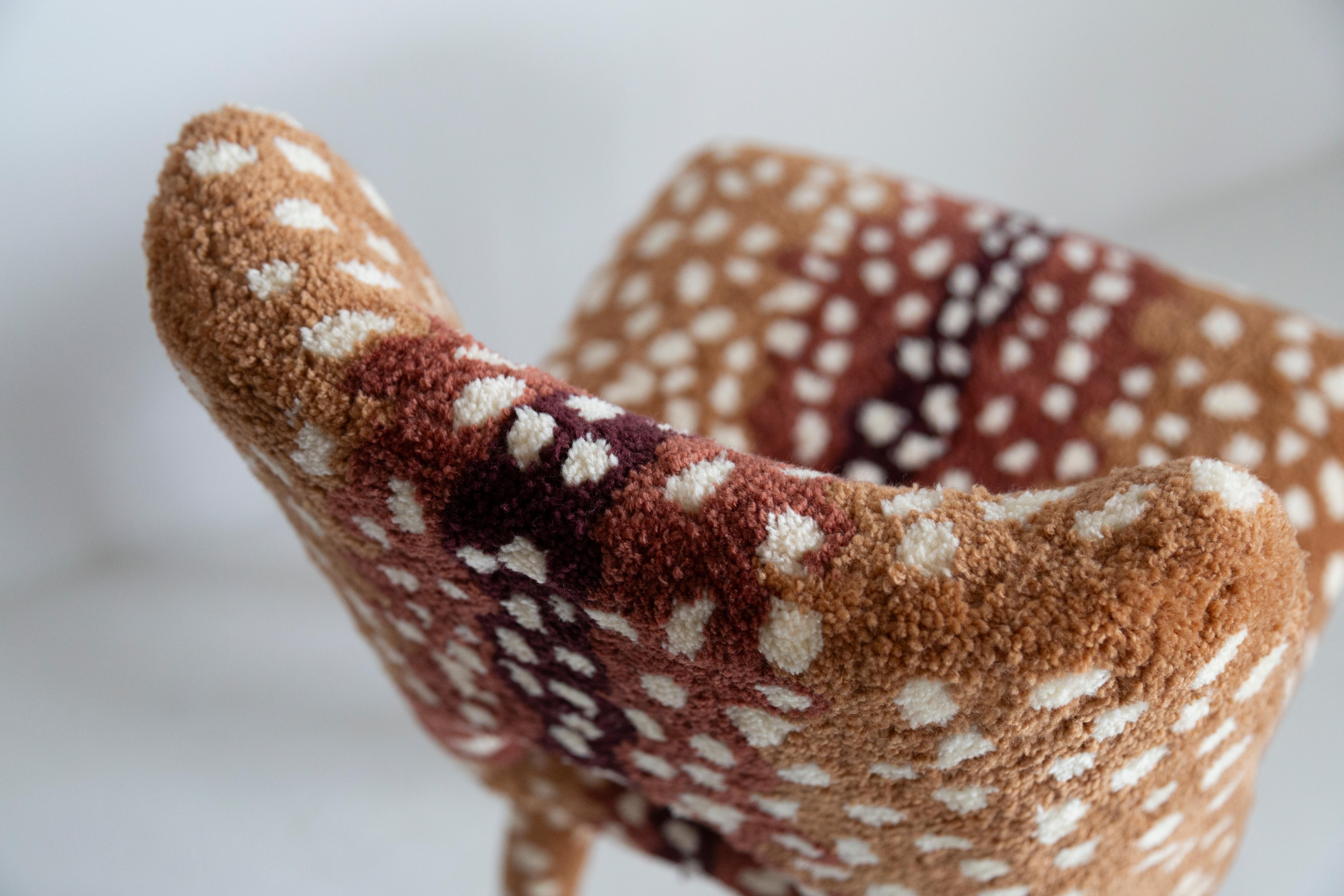 Textile Chaise Bambi en laine de cerf touffetée à la main, Europe, années 1960 en vente