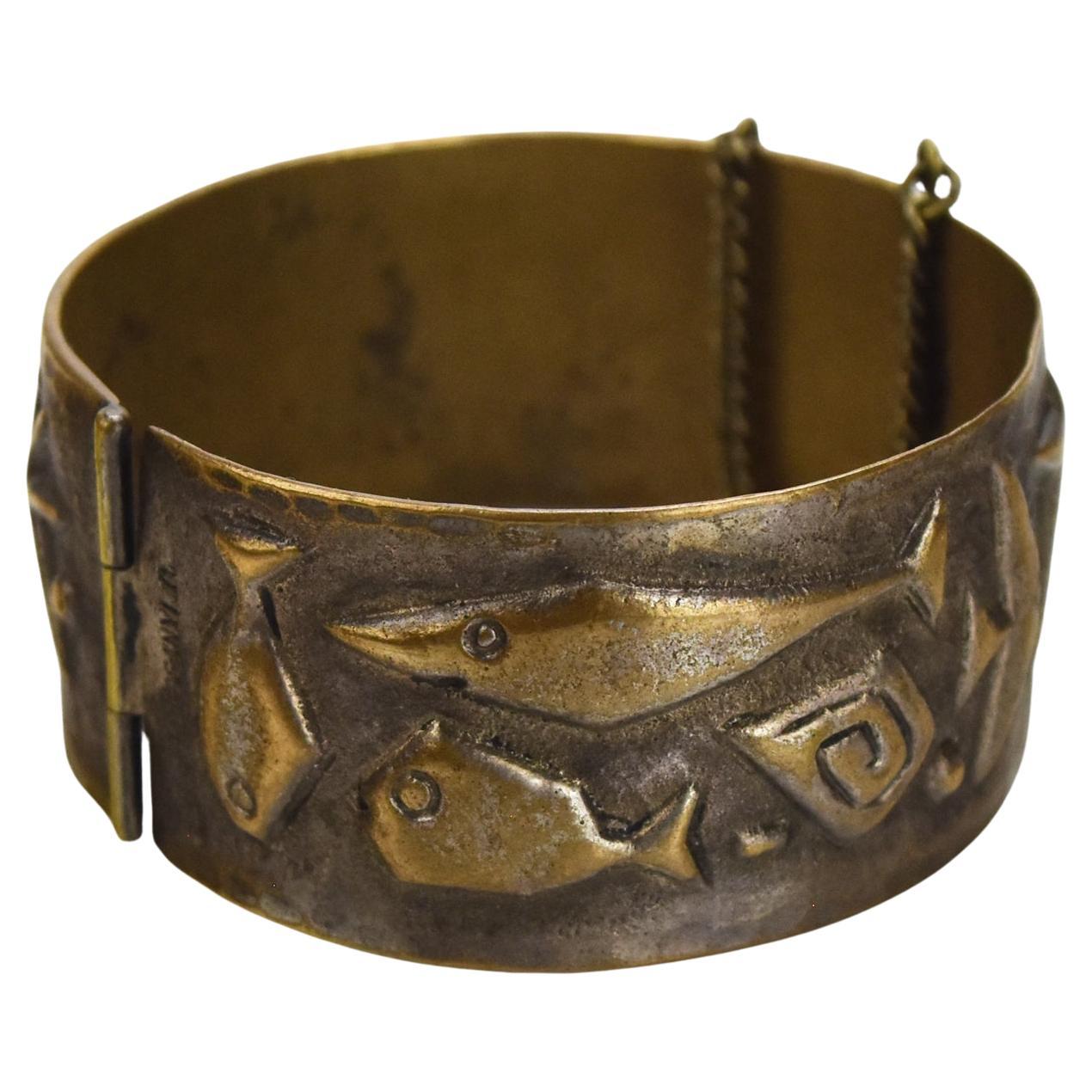 Mid-Century Handcrafted Bronze Hinged Bangle Bracelet with Fish Motif, Signed For Sale