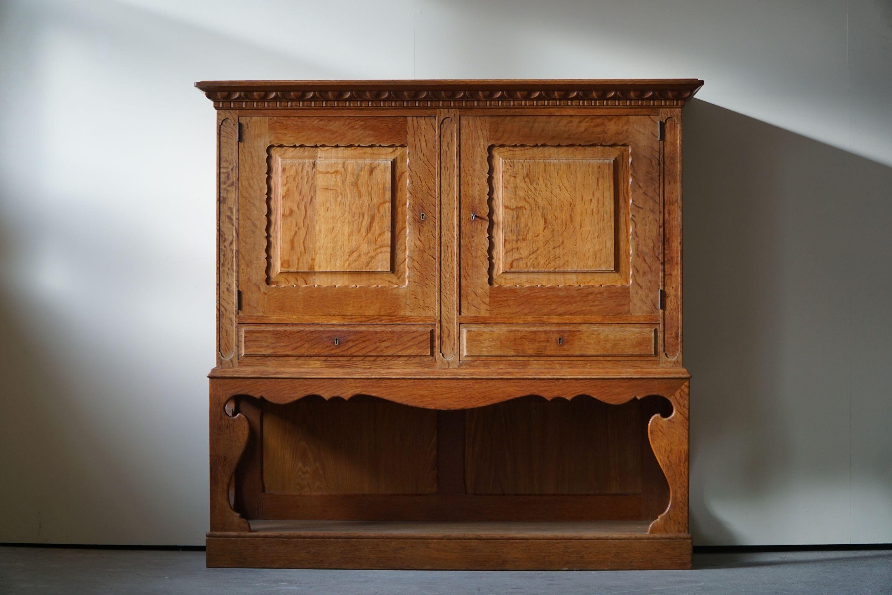 Mid Century, Handcrafted Cabinet in Solid Oak, Danish Cabinetmaker, 1940s 2