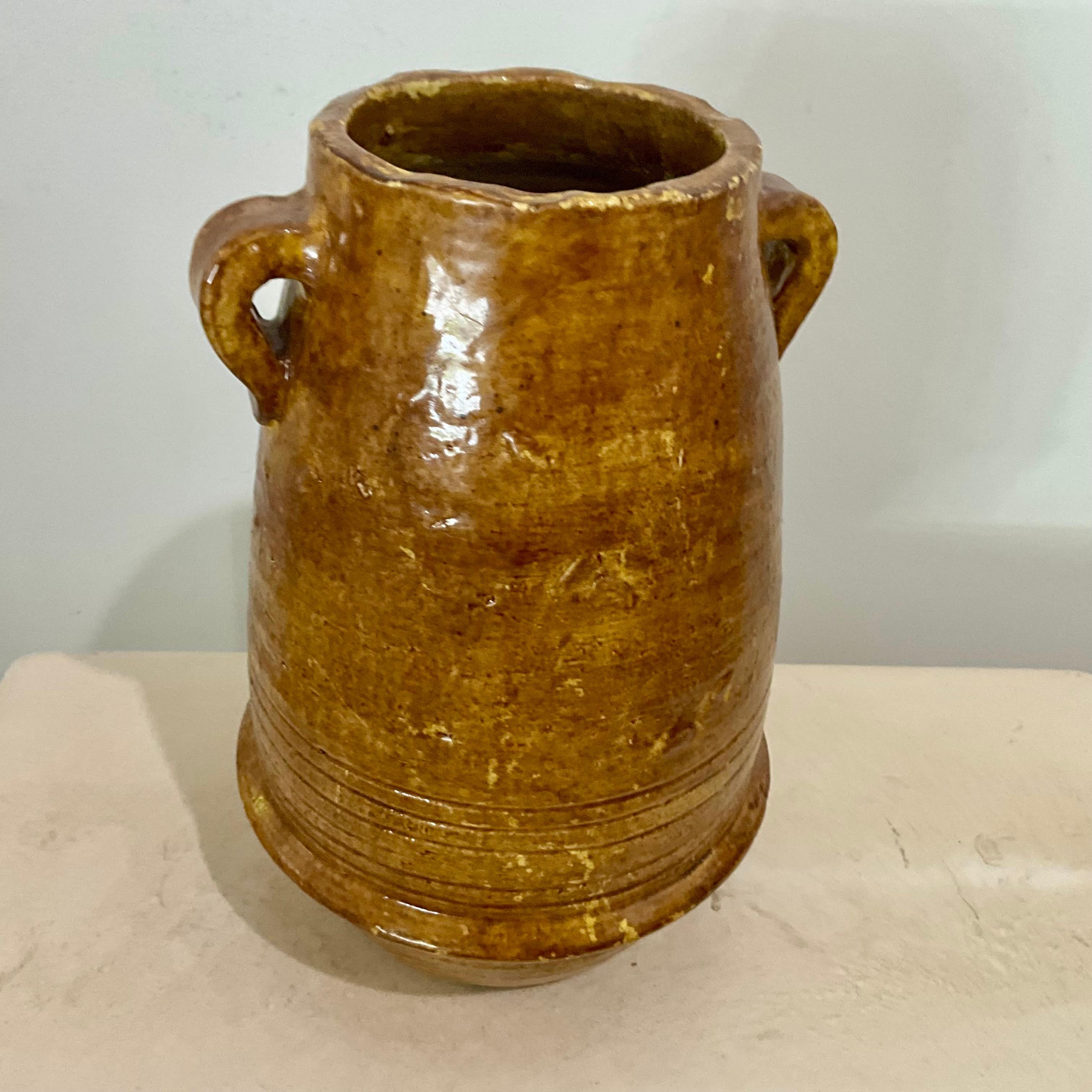 Vaso in ceramica smaltata di metà secolo con doppio manico, non firmato, 12