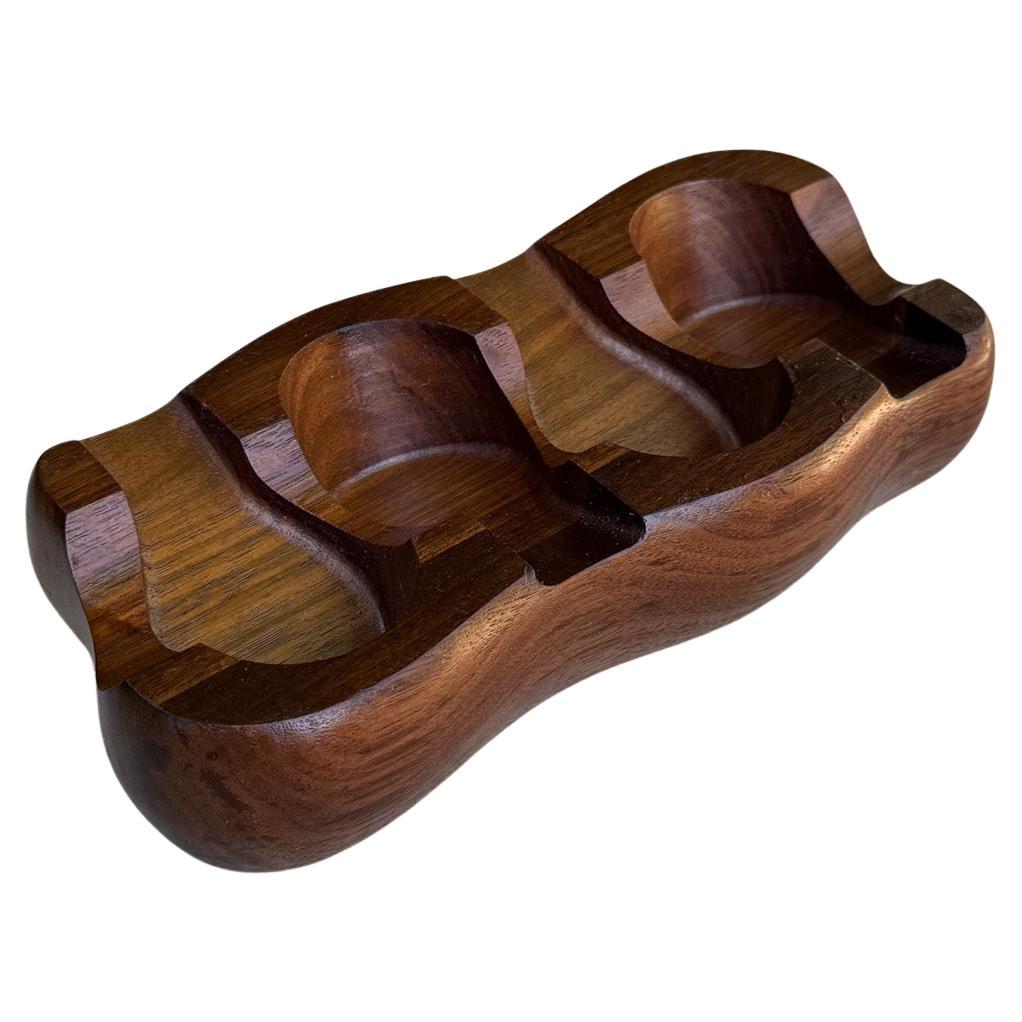 Porte-pipe / support / repose-pipe en noyer massif de fabrication artisanale du milieu du siècle, c.1960 en vente