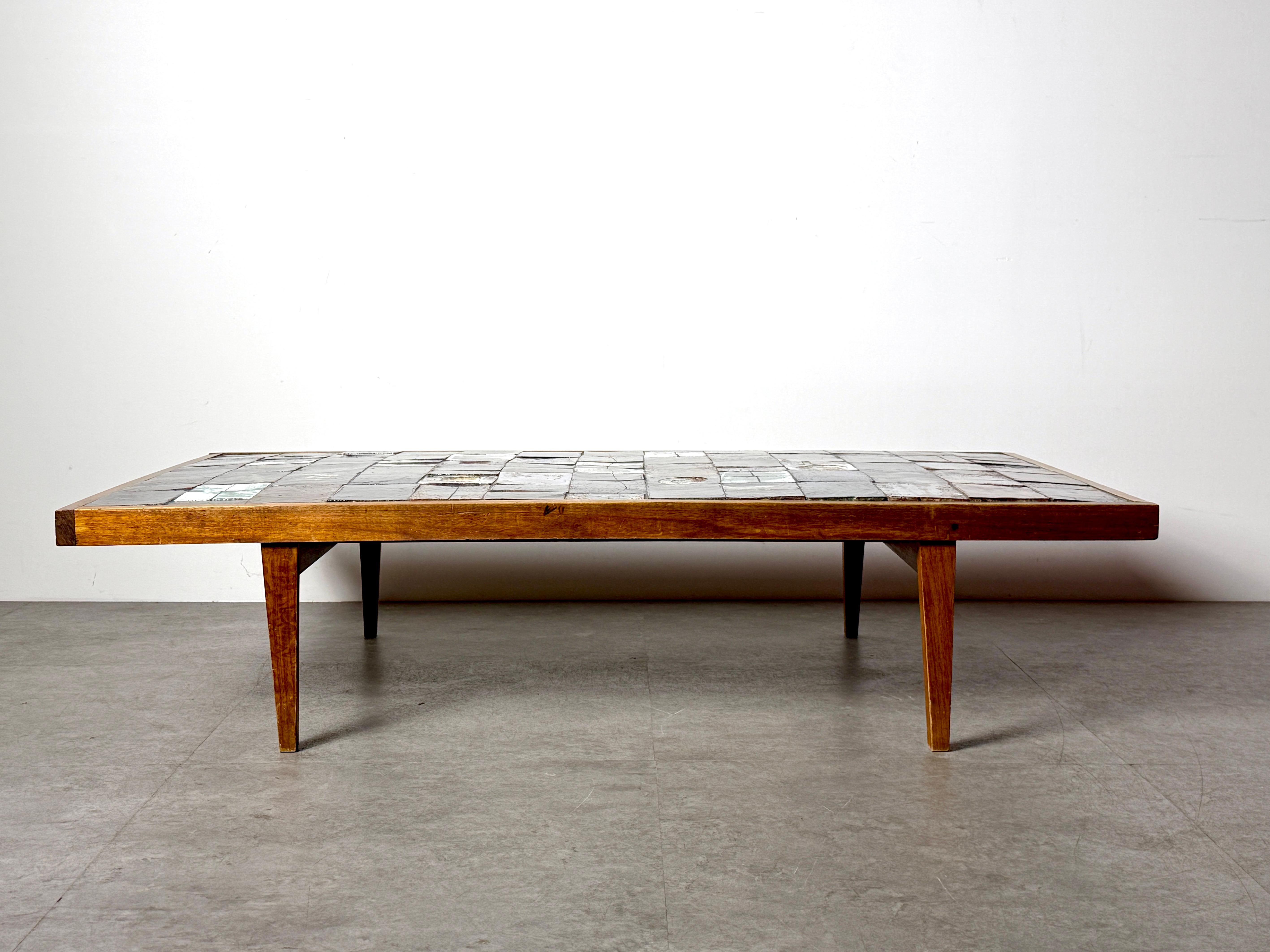 Mid Century Handmade Ceramic Tile Mosaic Coffee Table by Gerard Havekes 1960s (Australisch) im Angebot