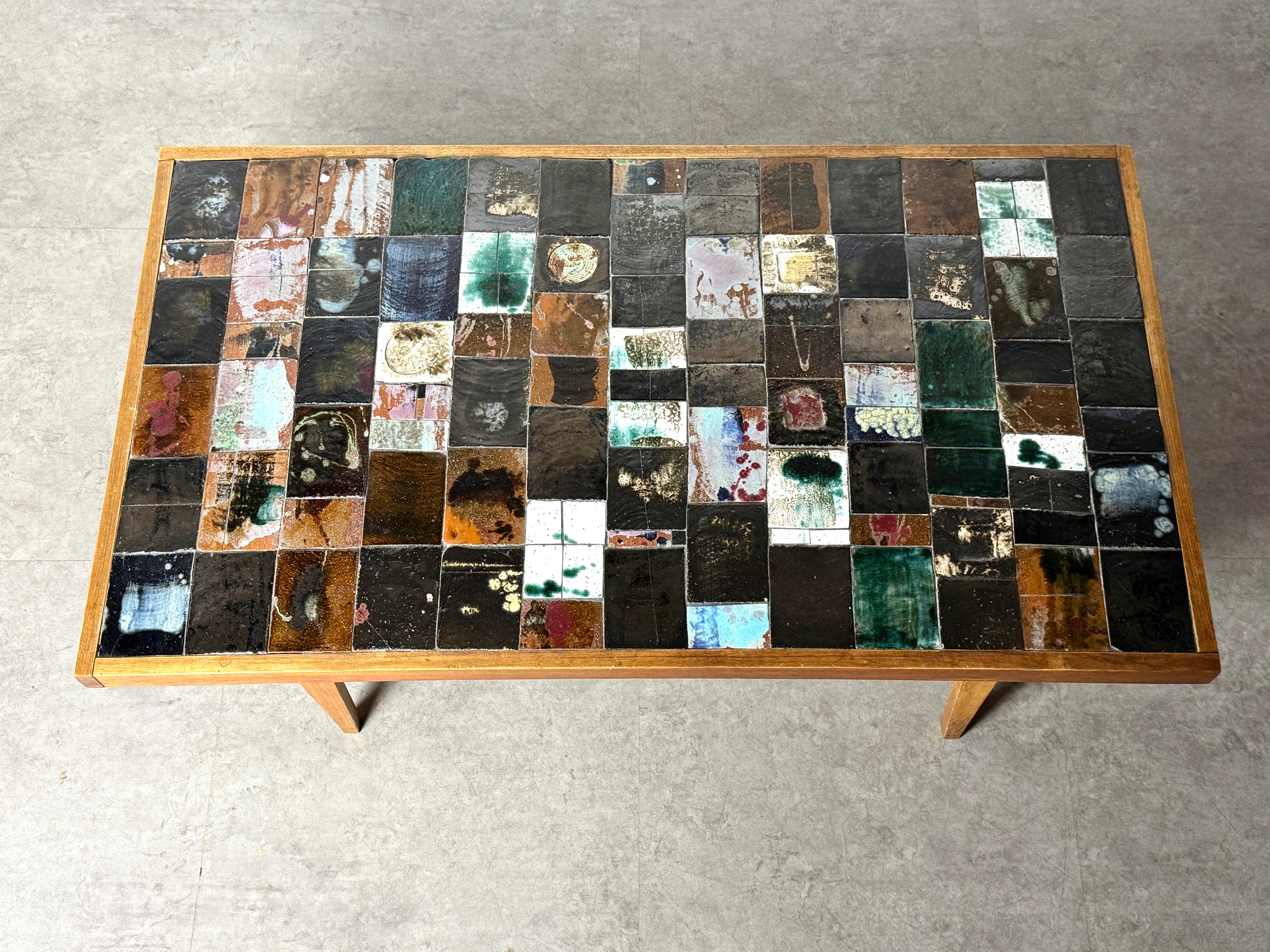 Mid Century Handmade Ceramic Tile Mosaic Coffee Table by Gerard Havekes 1960s (20. Jahrhundert) im Angebot
