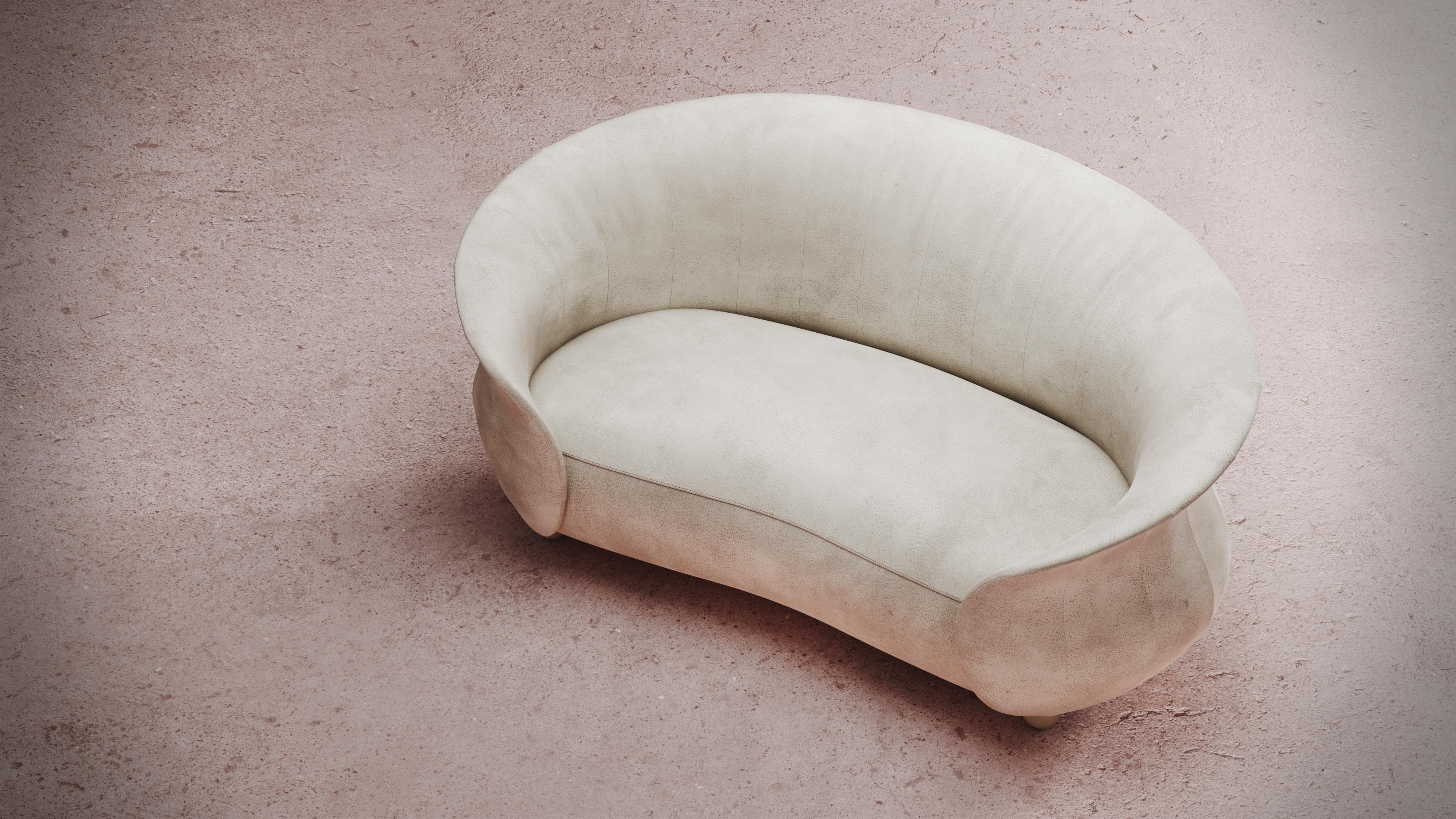 Laiton Mid Century Handmade Exceptional Design Curved Verona Sofa (canapé incurvé Vérone) en vente