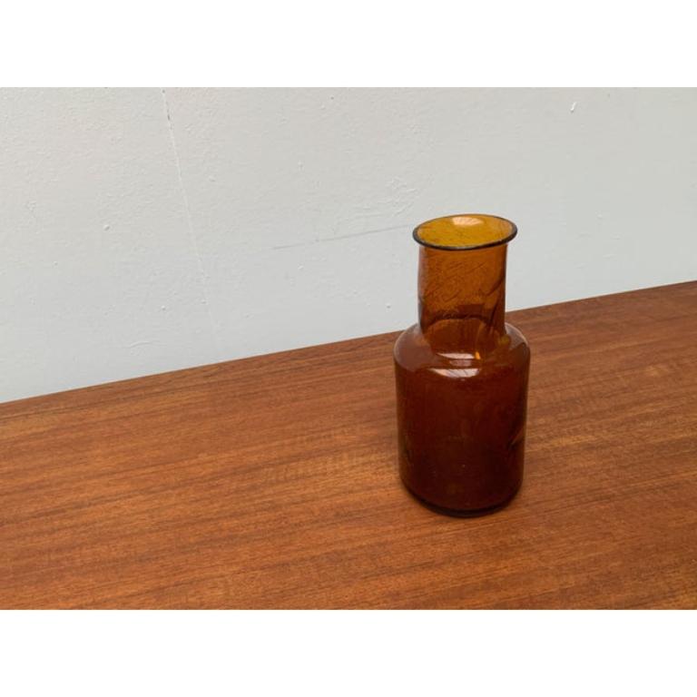 XX secolo Vaso di vetro fatto a mano di metà secolo, 20° secolo in vendita