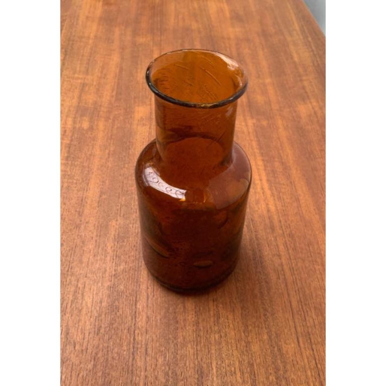 Vaso di vetro fatto a mano di metà secolo, 20° secolo in vendita 2