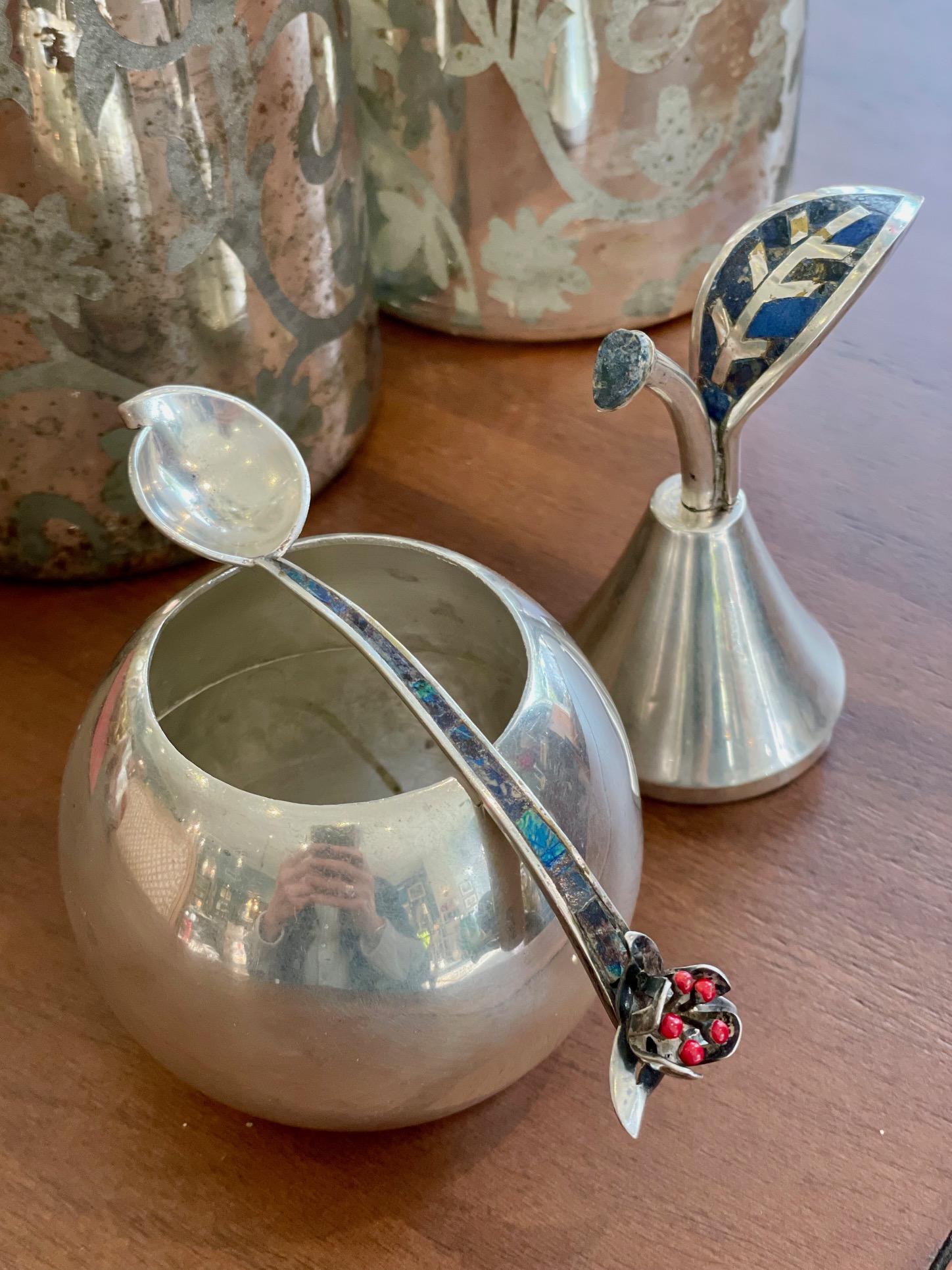 Mid-Century Modern Mid -Century Handmade Pear Jam Pot Los Castillo, Mexico