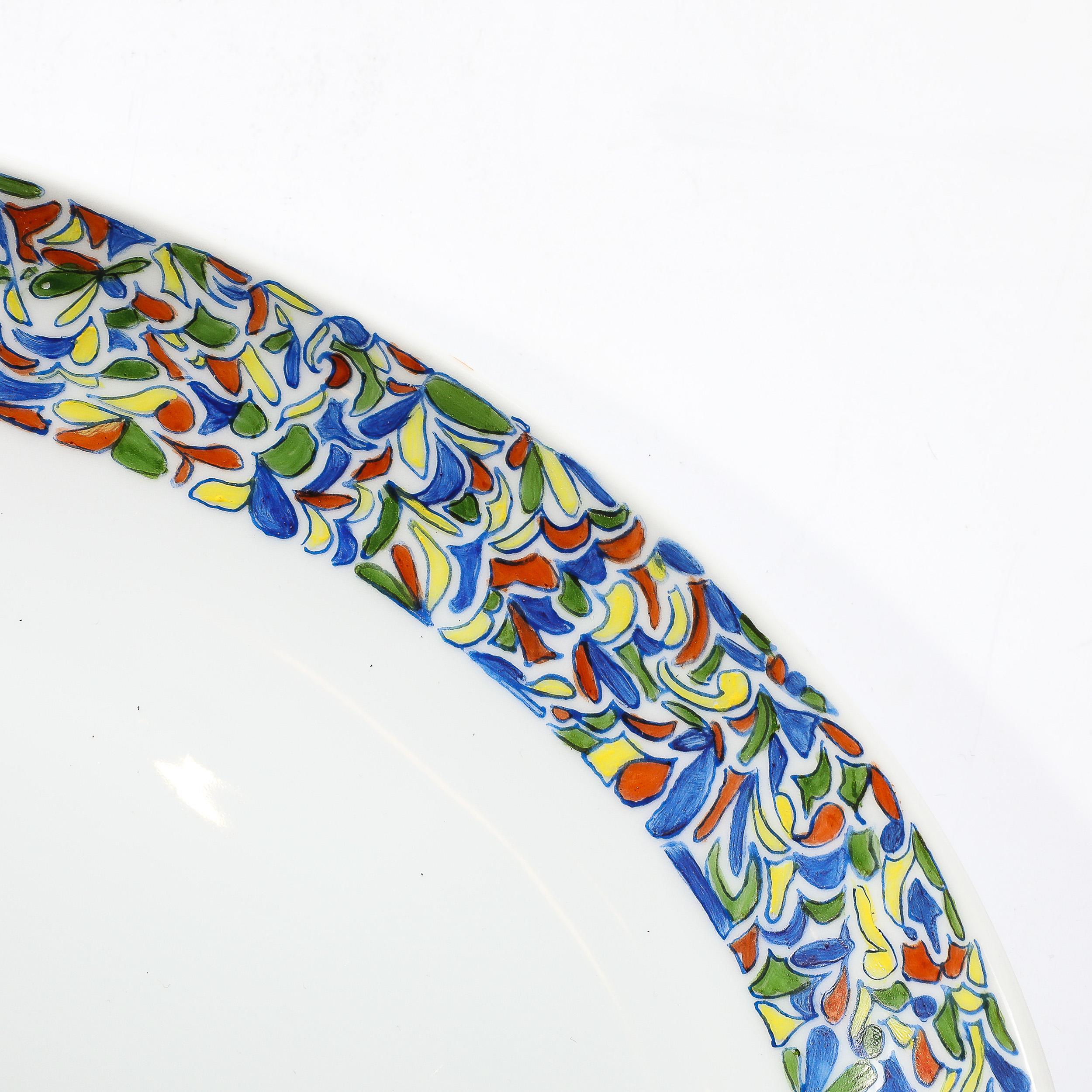 Fin du 20e siècle Plat en porcelaine peint à la main au milieu du siècle, provenant de la propriété de Palm Beach, Pauline Trigère en vente